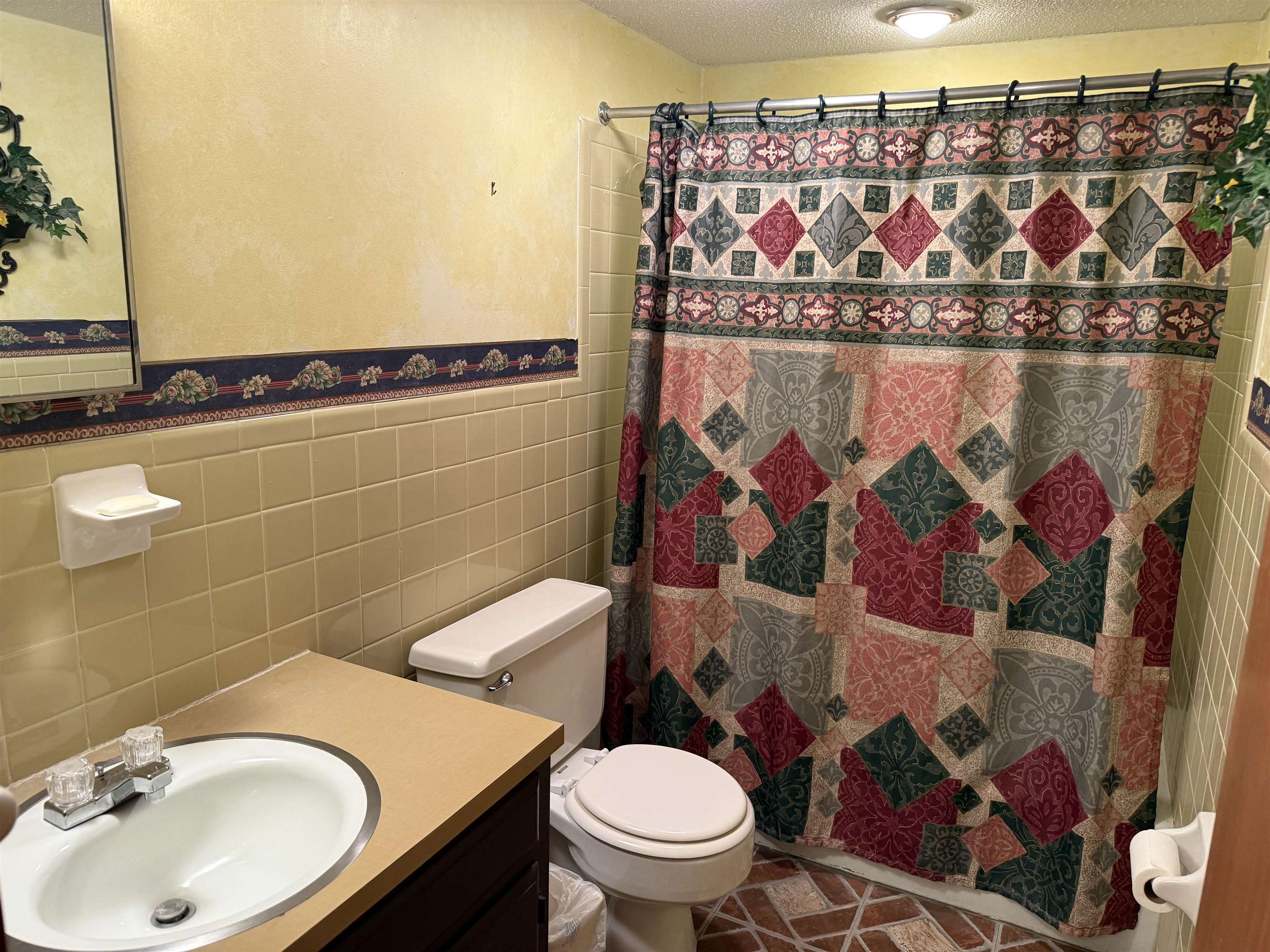 12 Annette Rd Cherokee Village, AR 72529