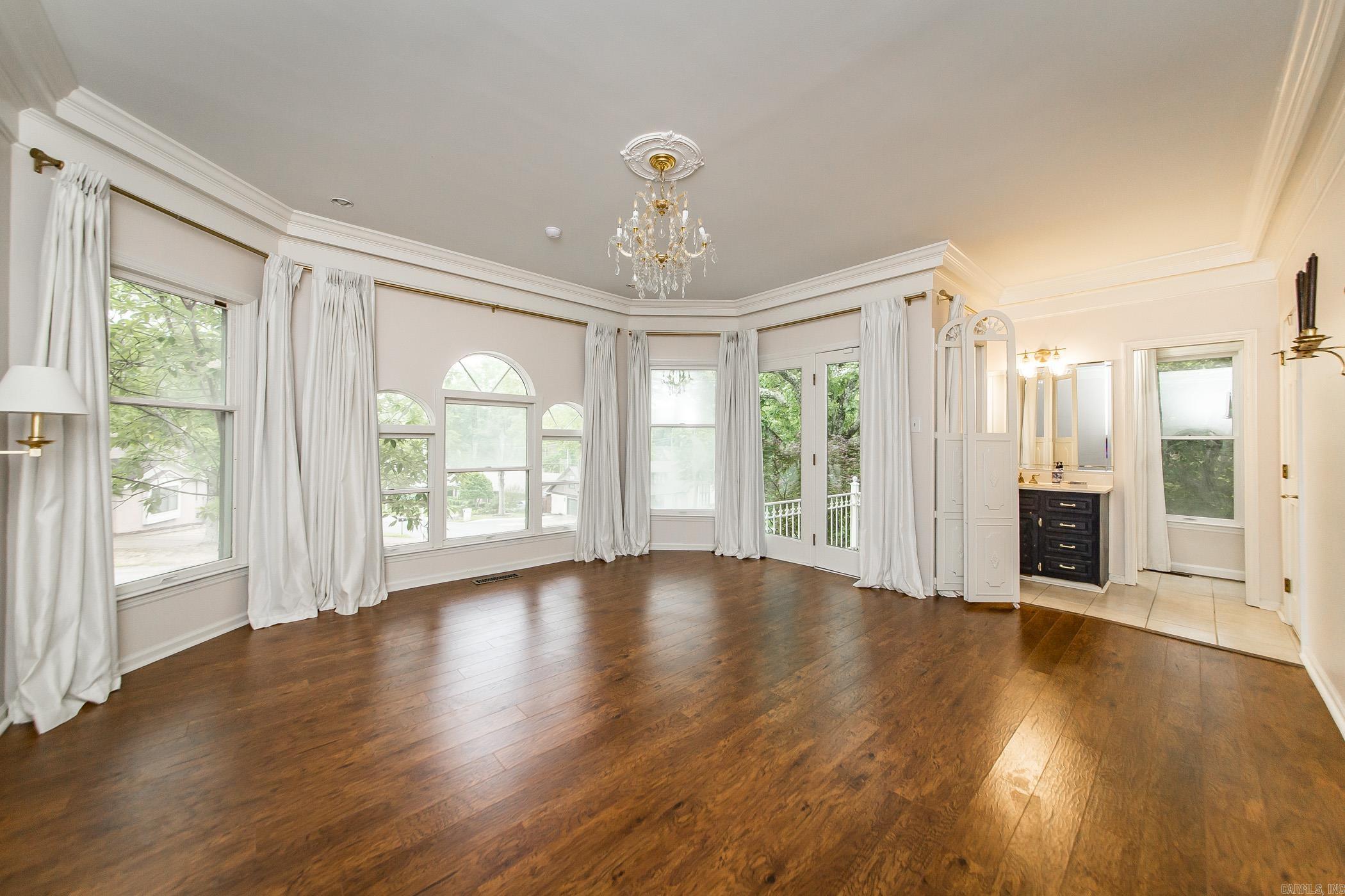 5401 North Hills  North Little Rock, AR