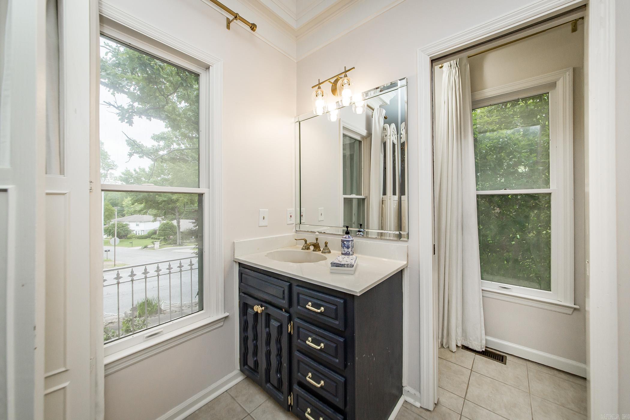 5401 North Hills  North Little Rock, AR