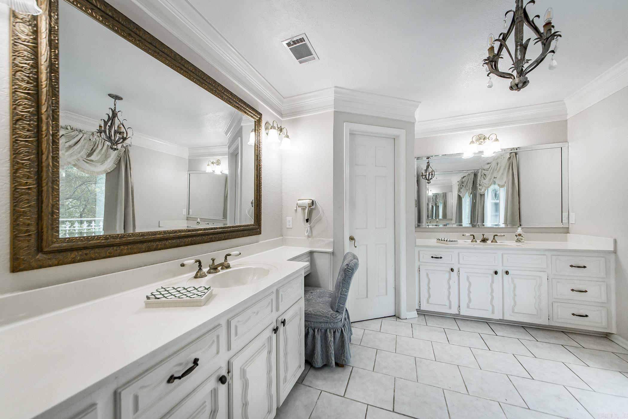 5401 North Hills  North Little Rock, AR