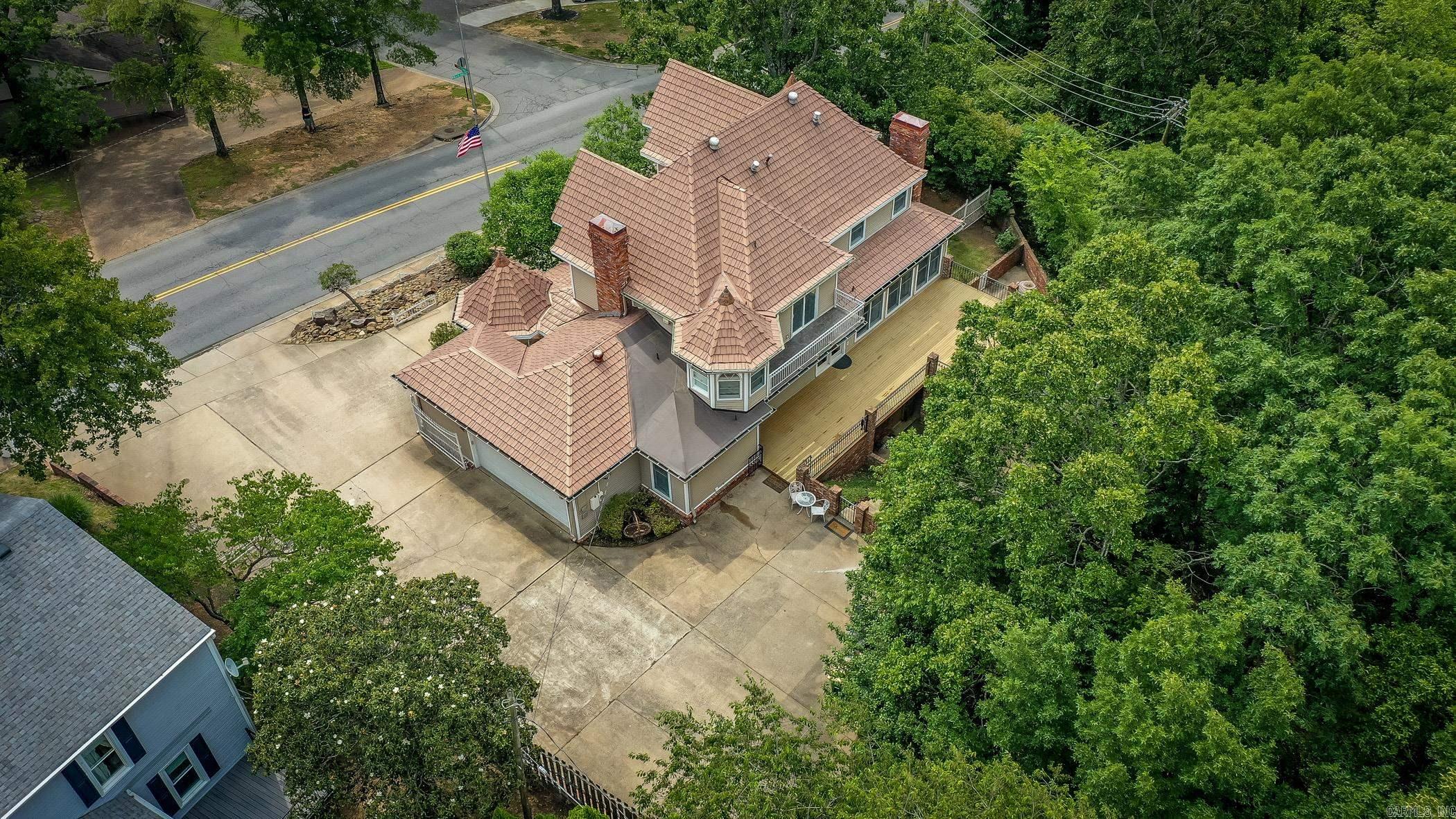 5401 North Hills  North Little Rock, AR