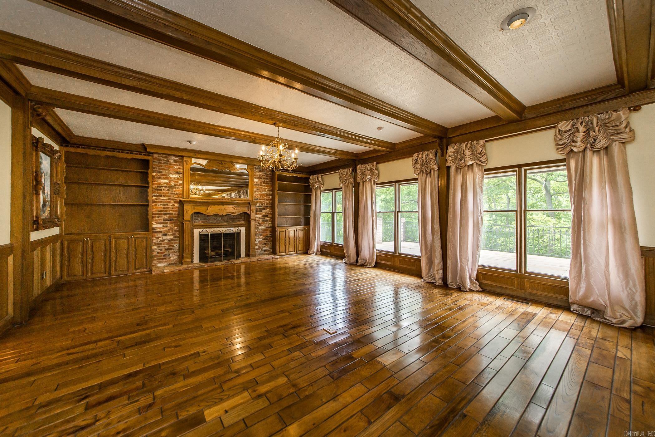 5401 North Hills  North Little Rock, AR