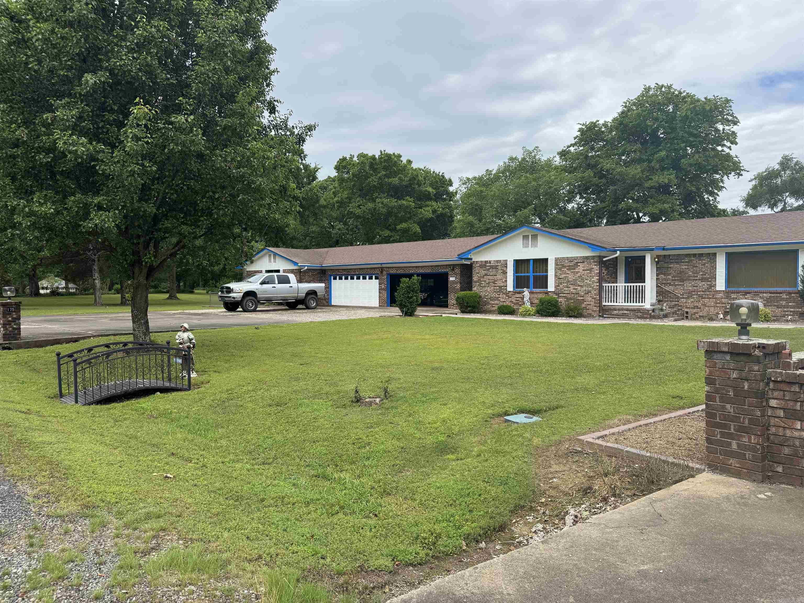 175 County Road 2733 London, AR 72847