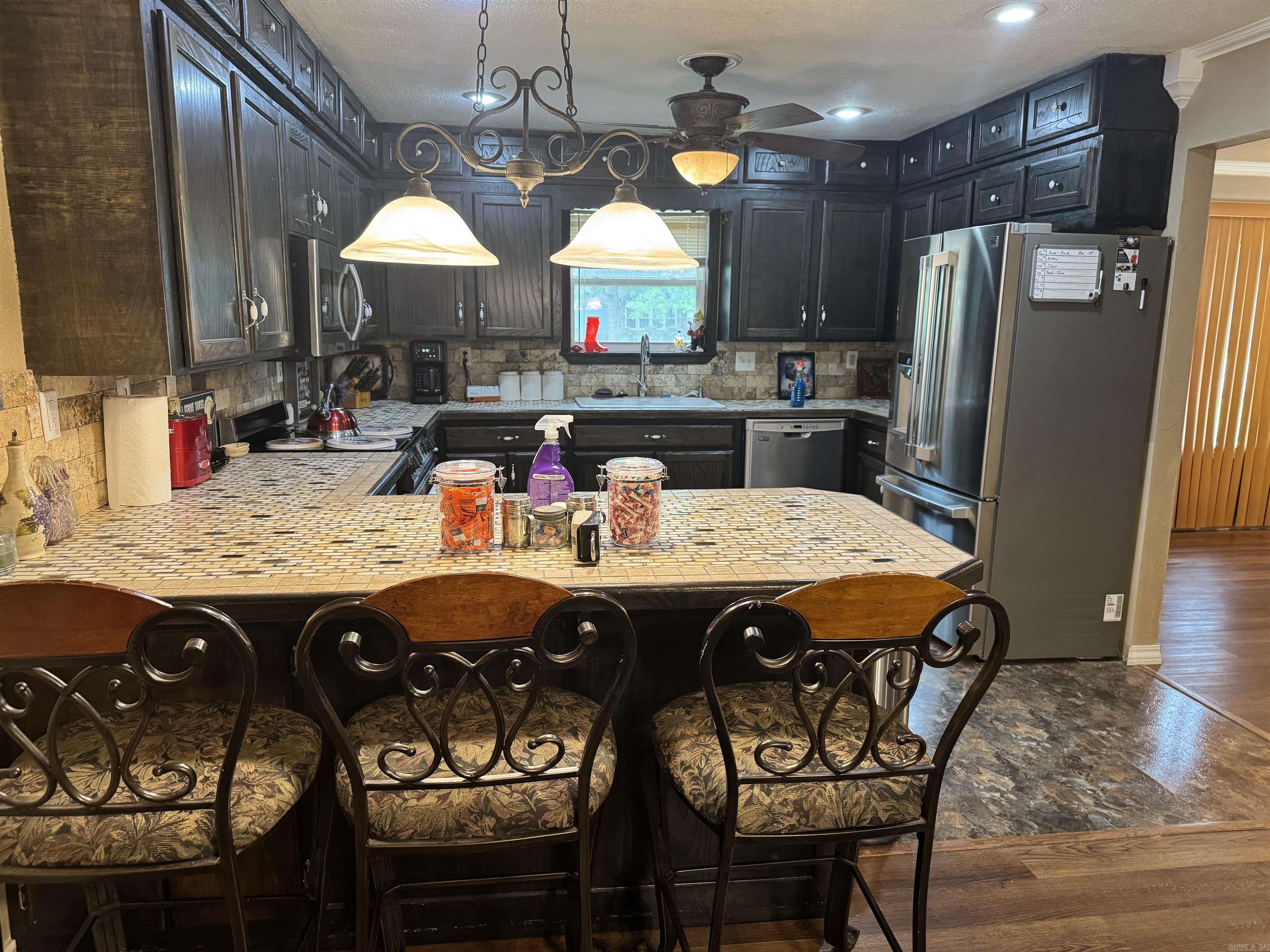 175 County Road 2733 London, AR 72847