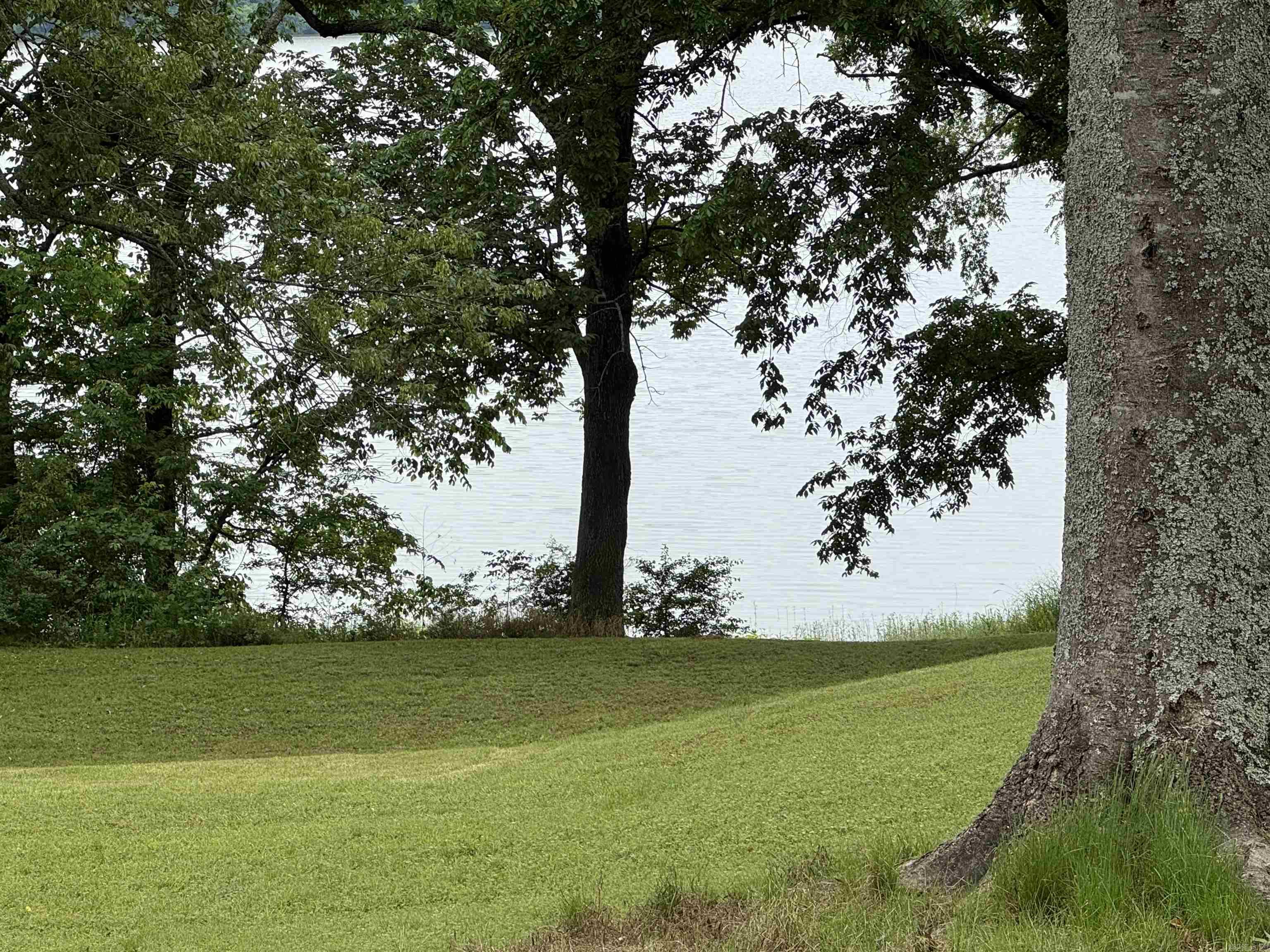 175 County Road 2733 London, AR 72847