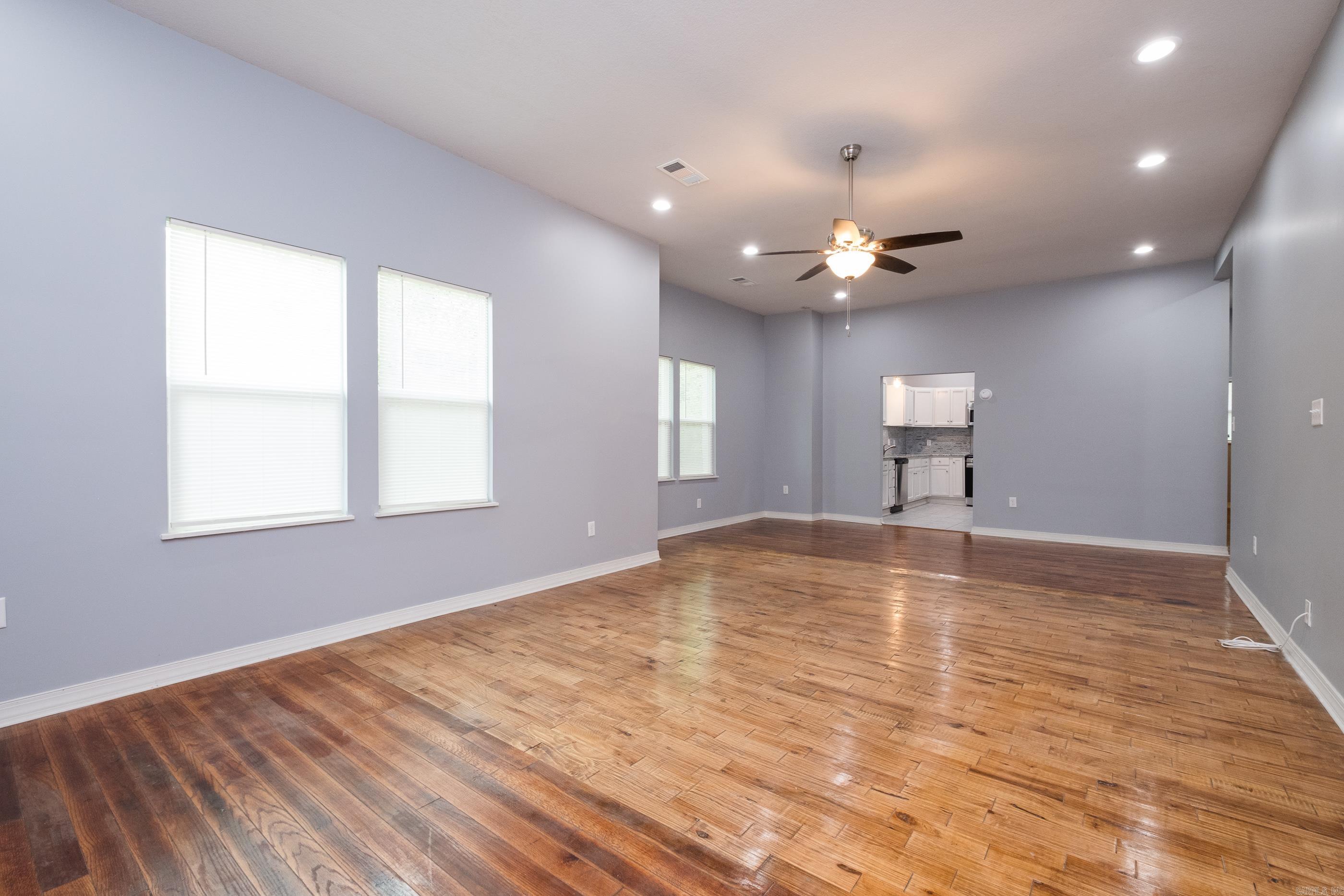 1407 Hanger  Little Rock, AR