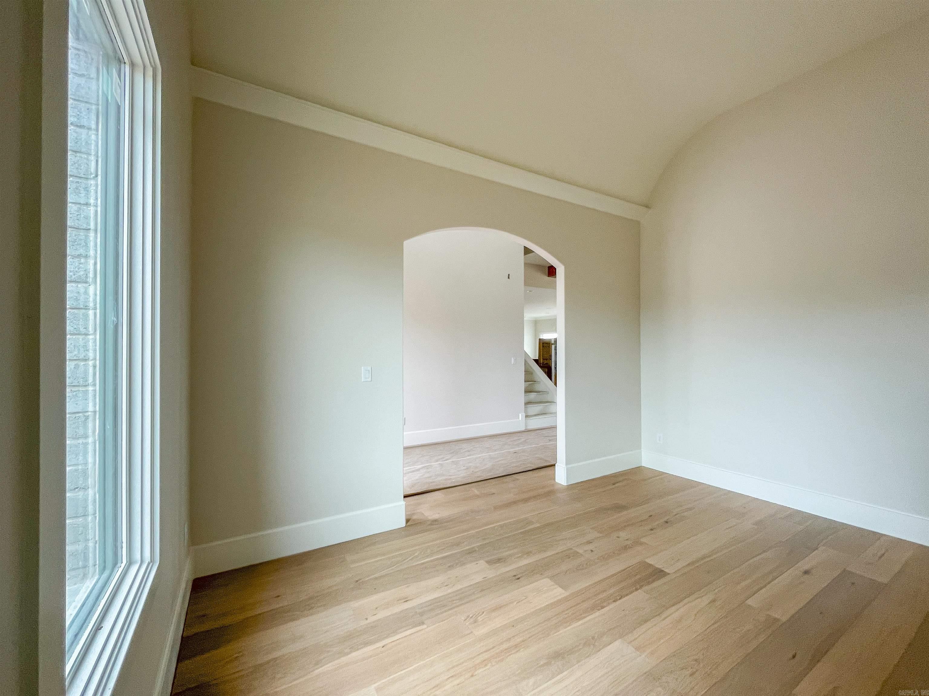 33613 Lakeview West Way Roland, AR 72135