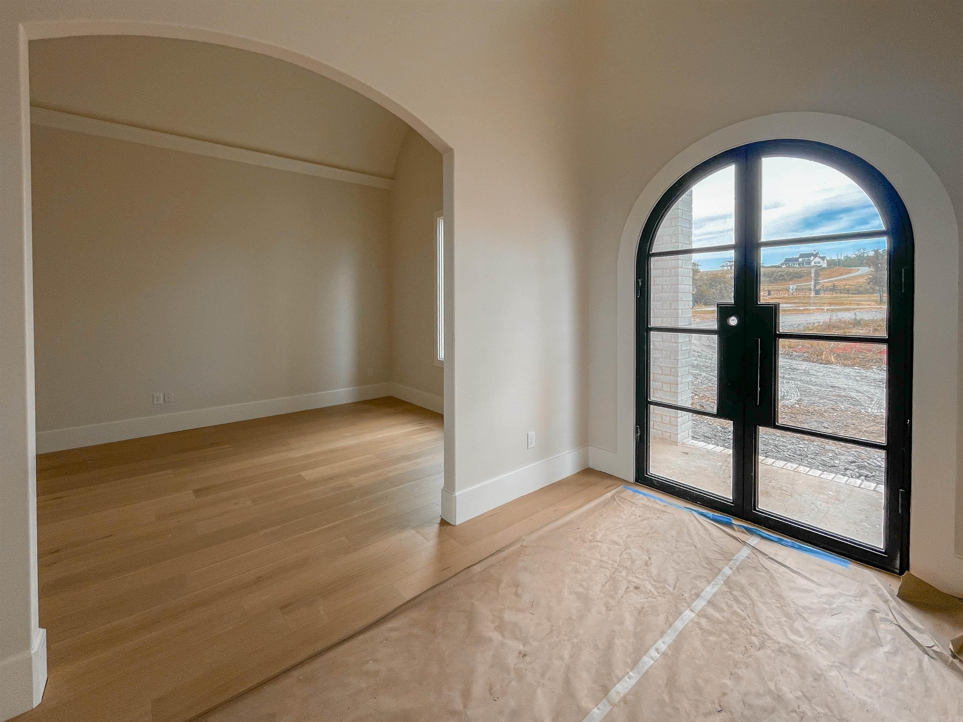 33613 Lakeview West Way Roland, AR 72135