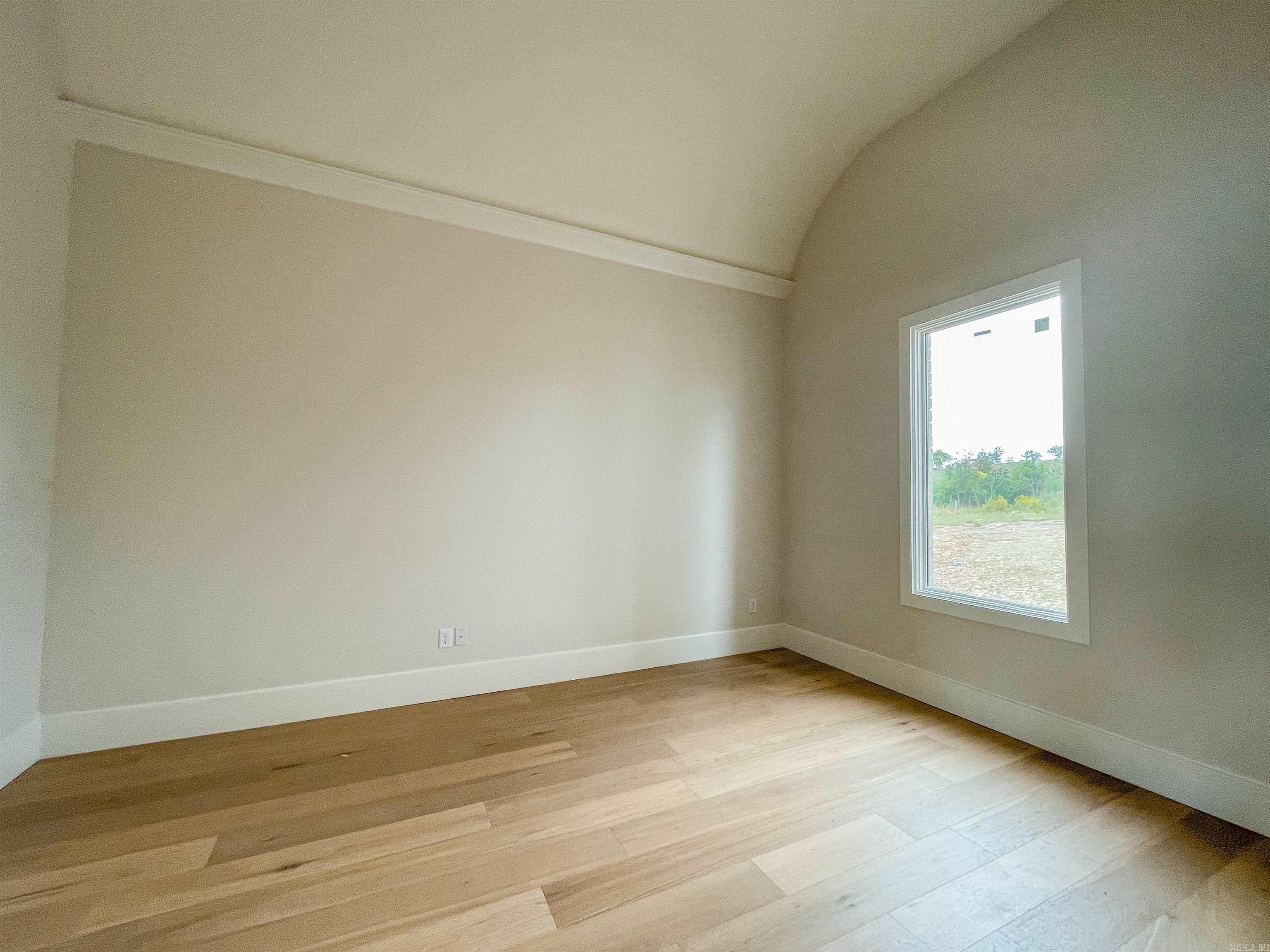 33613 Lakeview West Way Roland, AR 72135