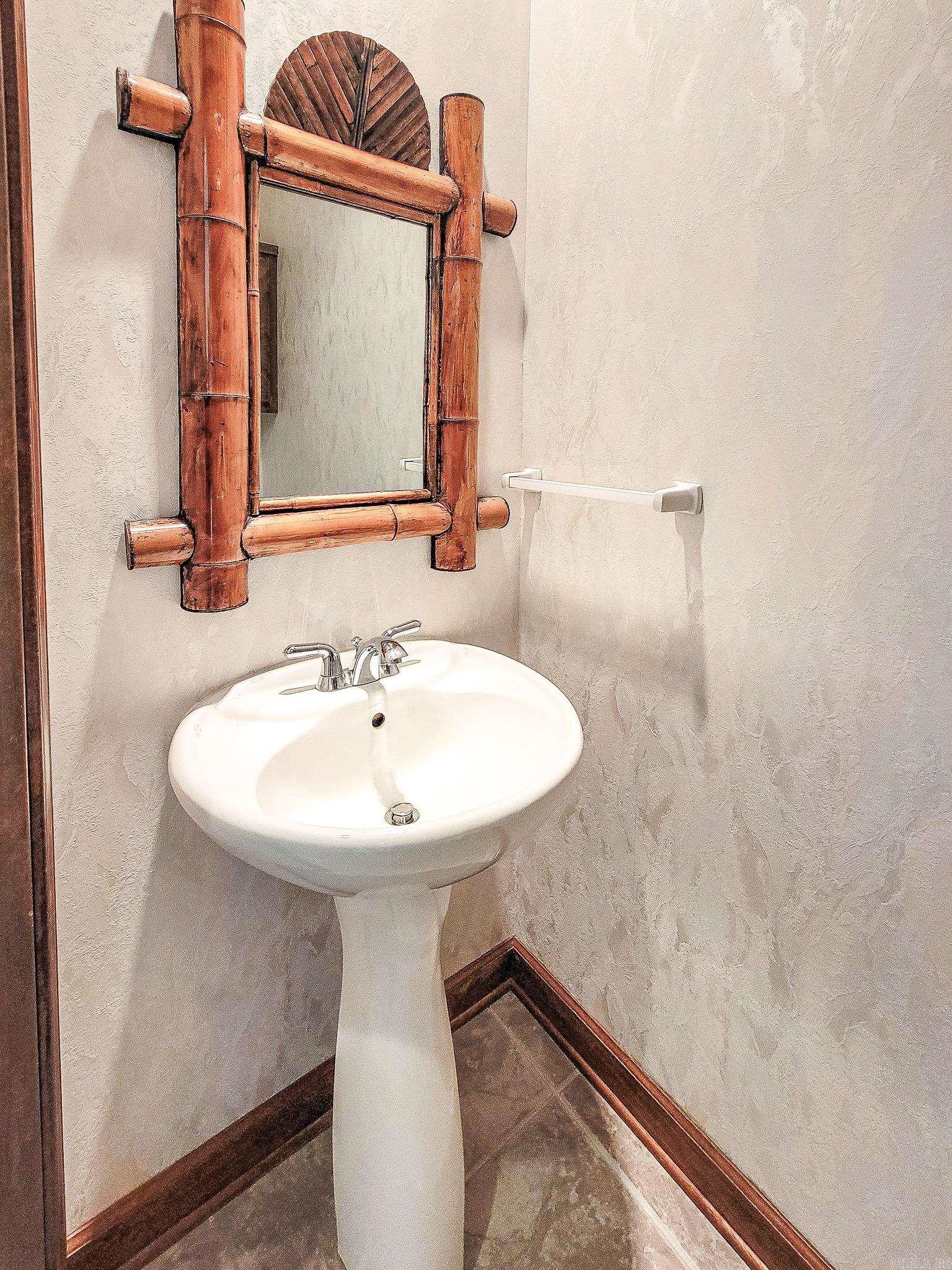 16 Zutano Lane  Hot Springs Village, AR