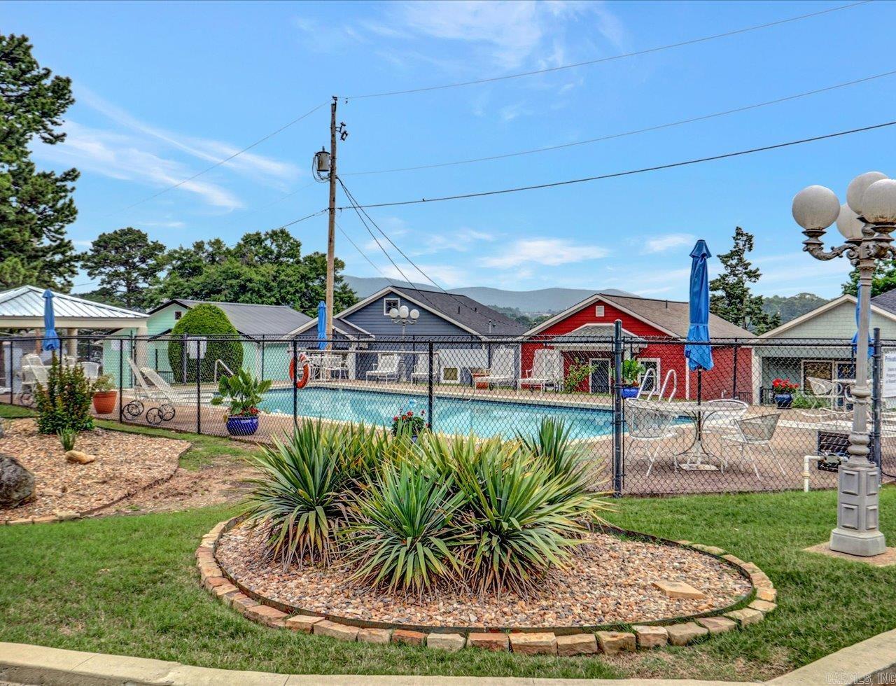 301 Kleinshore Rd Hot Springs, AR 71913