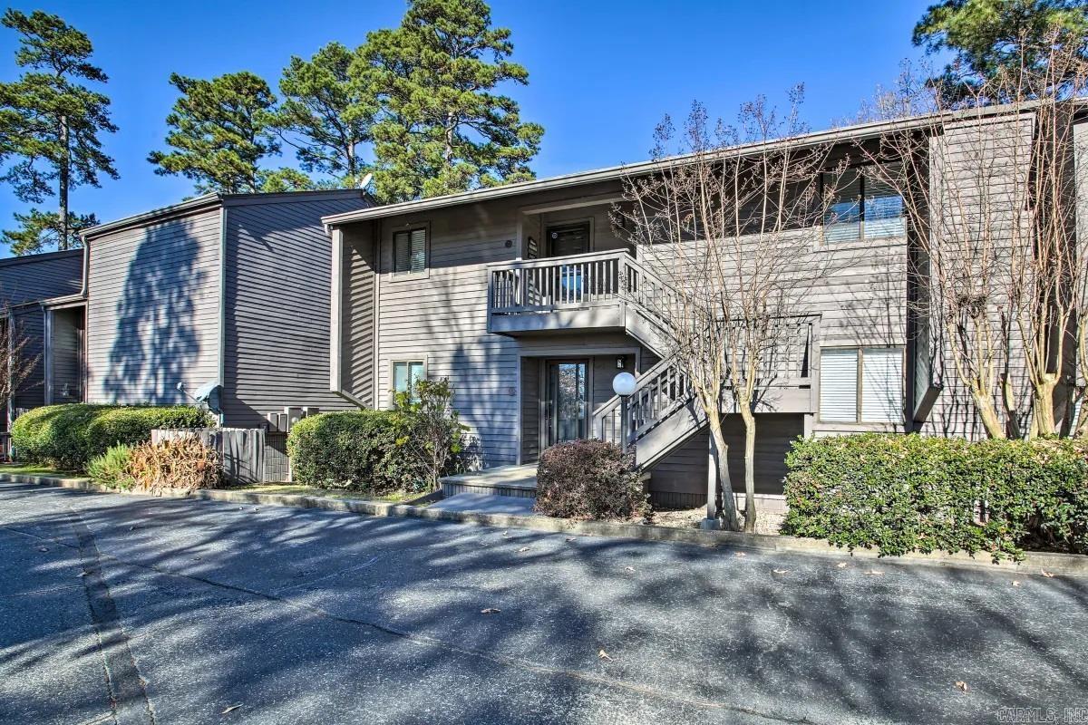 200 Hamilton Oaks Drive