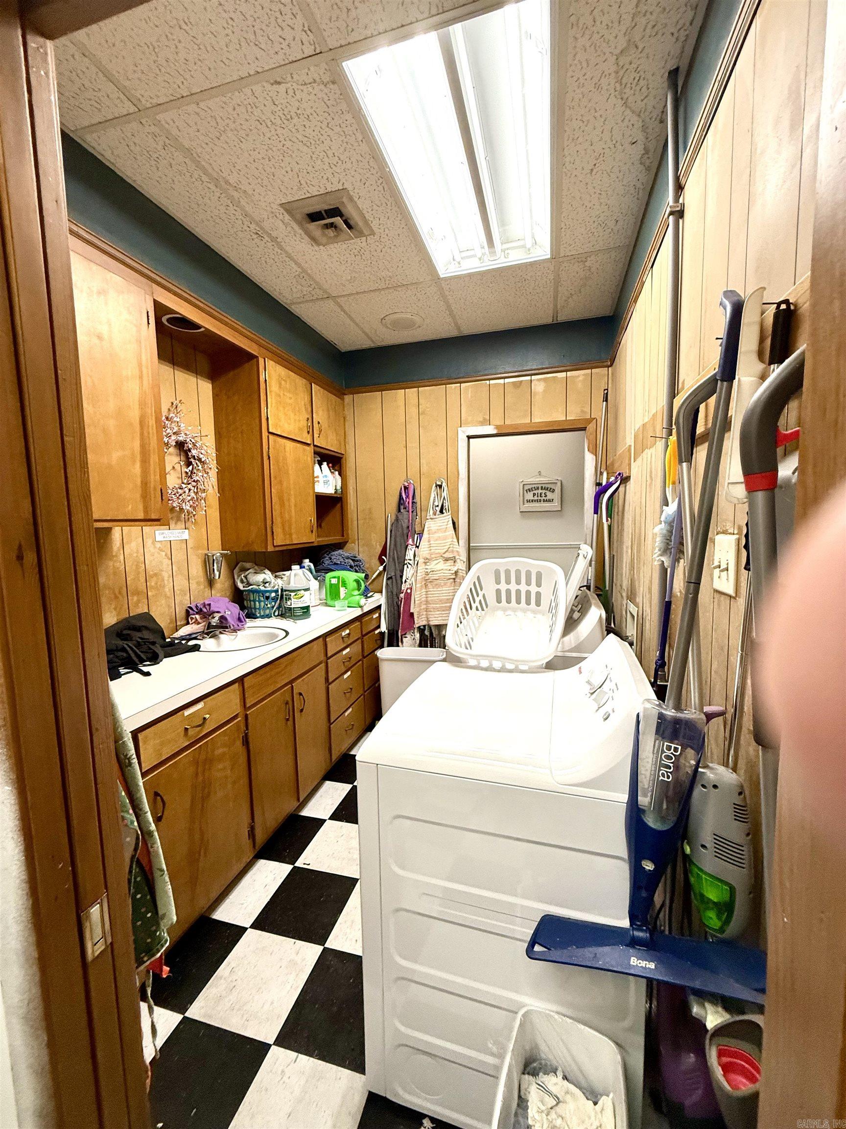 311 N Spruce  Searcy, AR