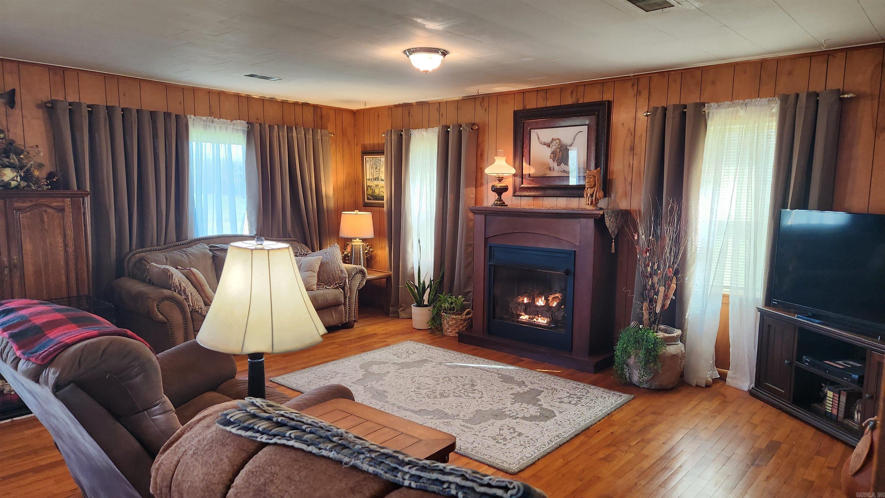 1007 Murphy Rd  Norman, AR