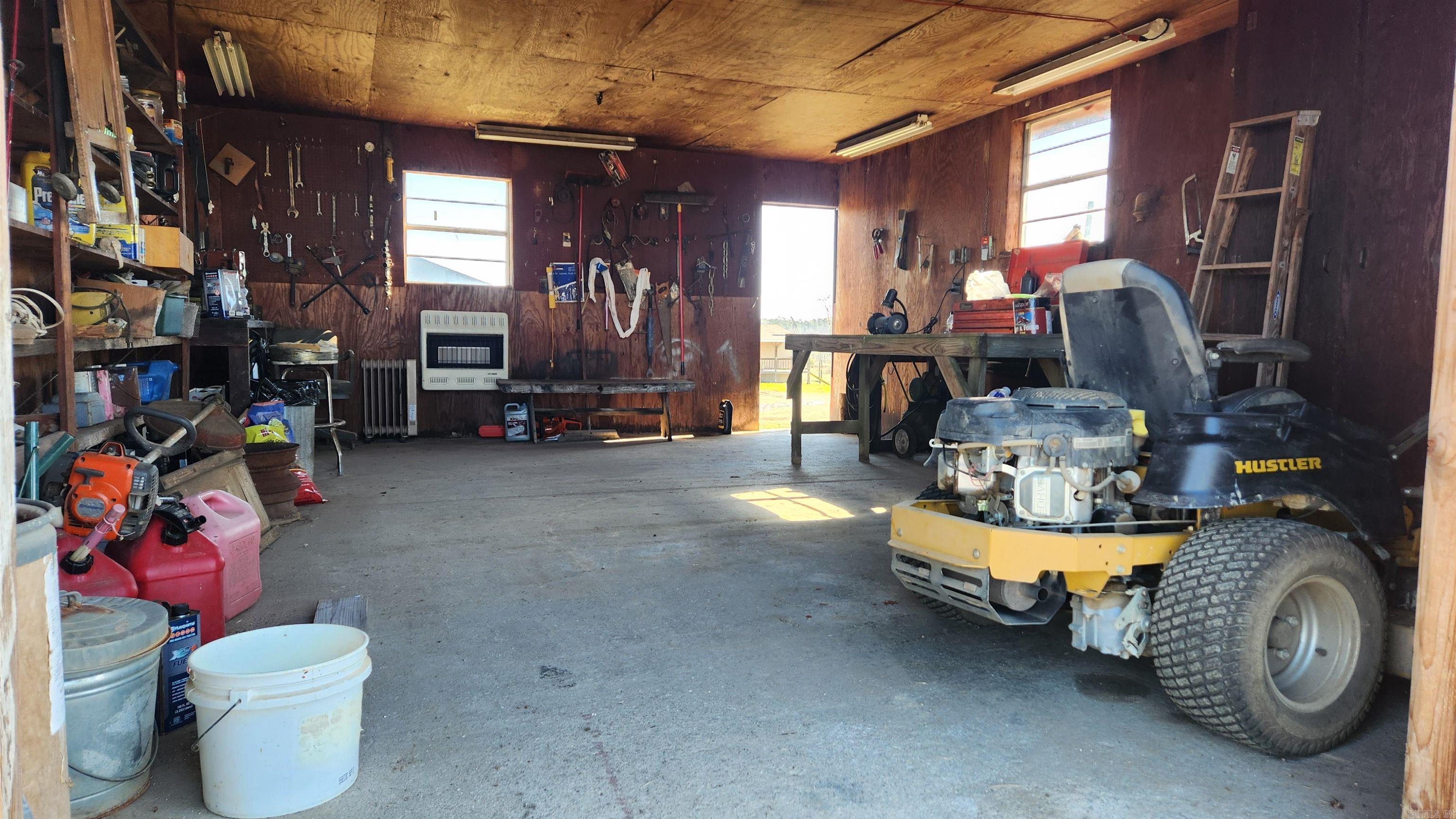 1007 Murphy Rd  Norman, AR