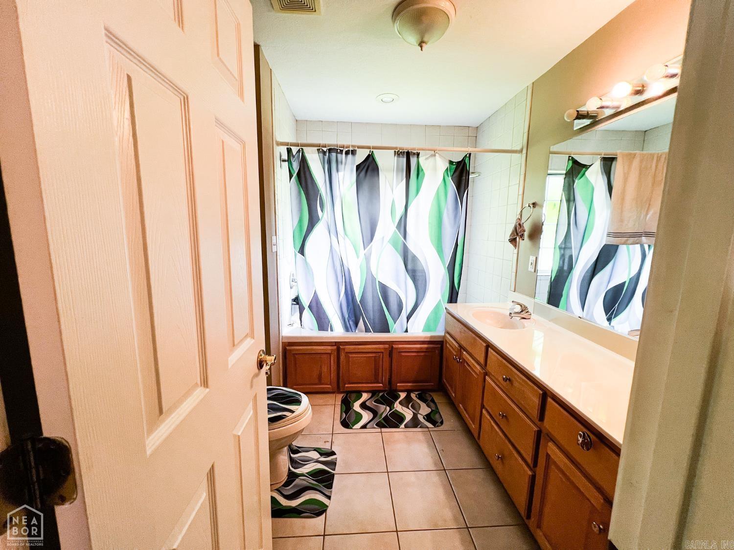 700 Amberwood Jonesboro, AR 72401