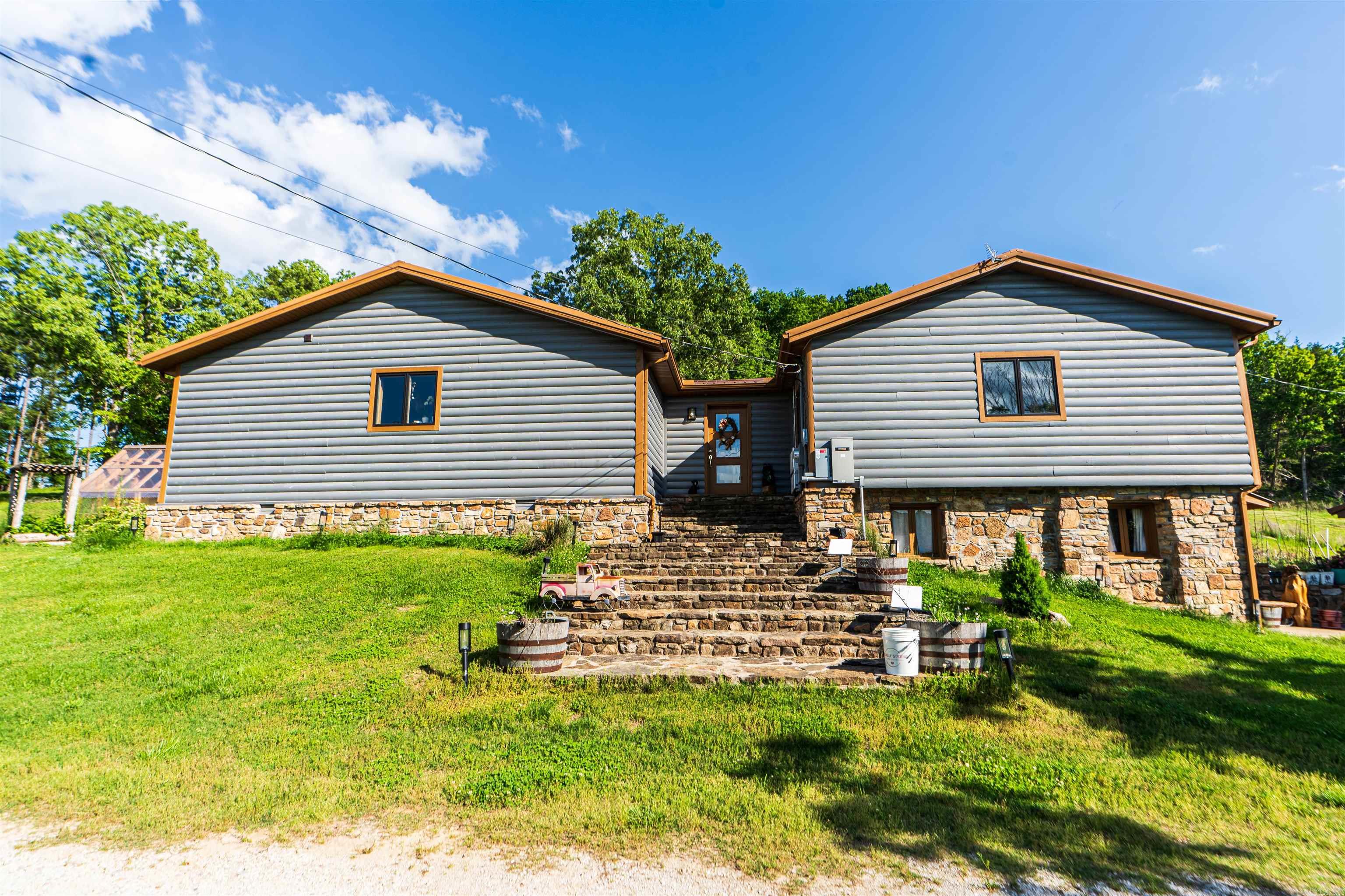 1958 MC 4042 Yellville, AR 72687