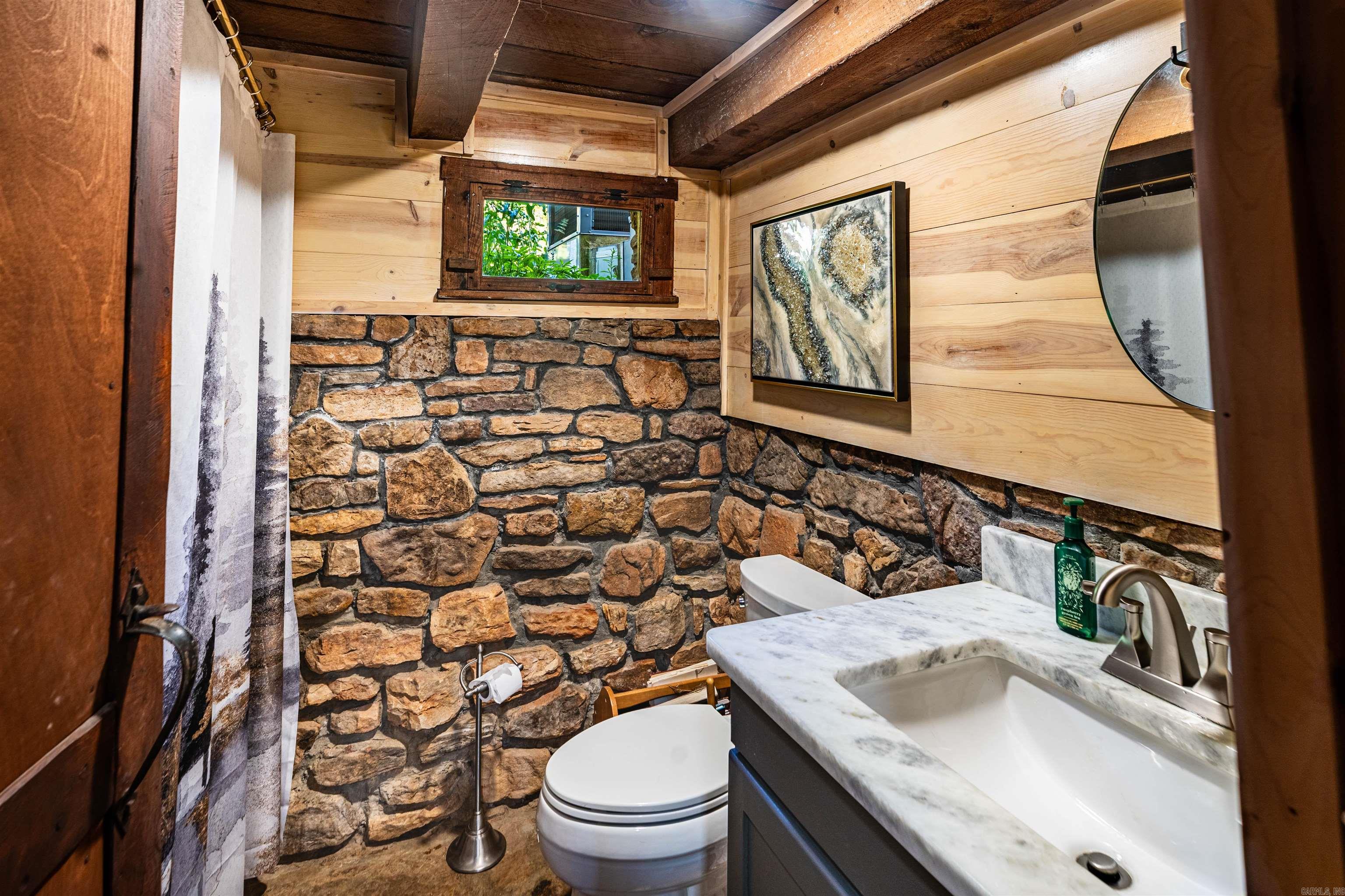 1958 MC 4042 Yellville, AR 72687