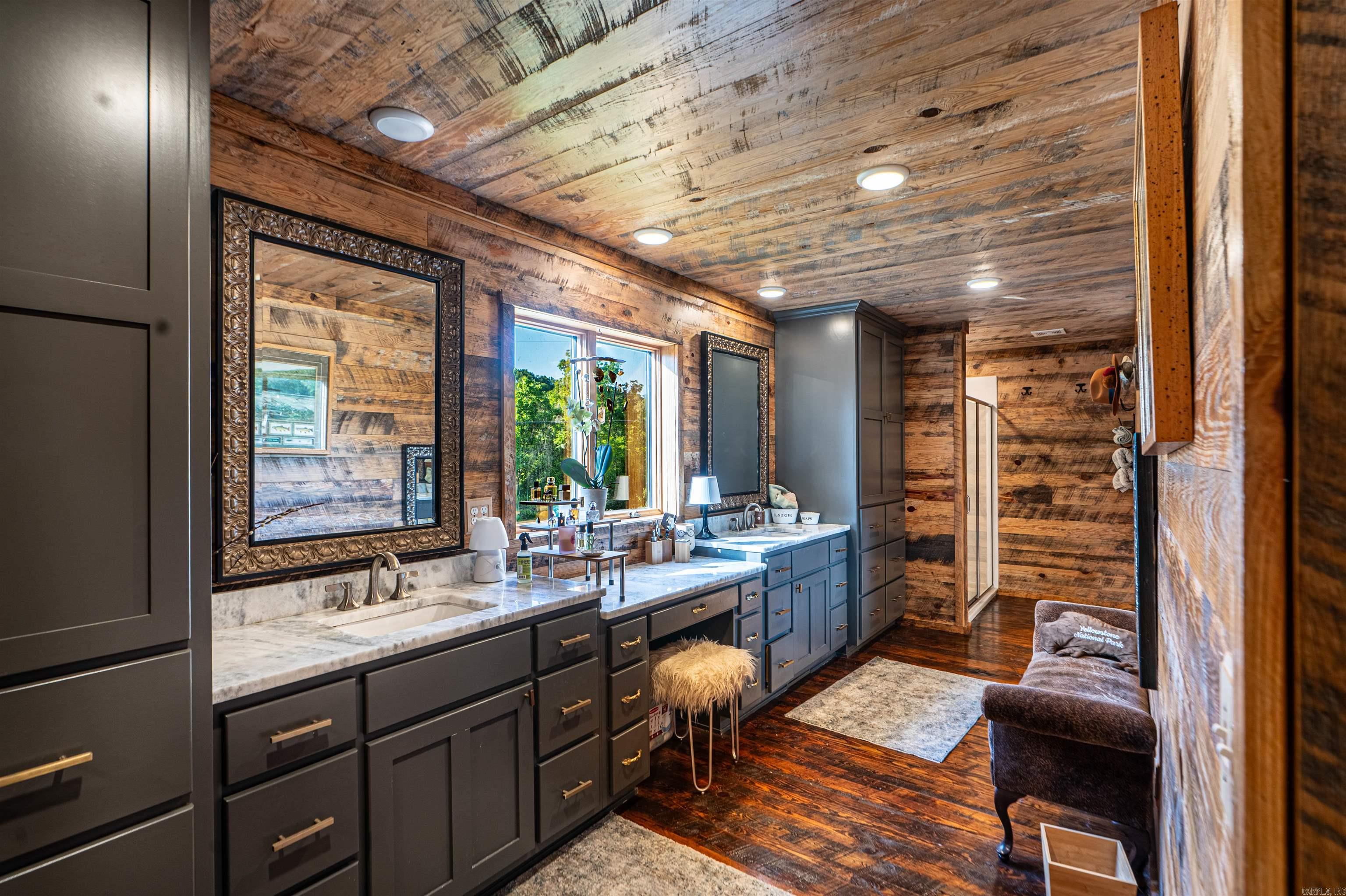 1958 MC 4042 Yellville, AR 72687