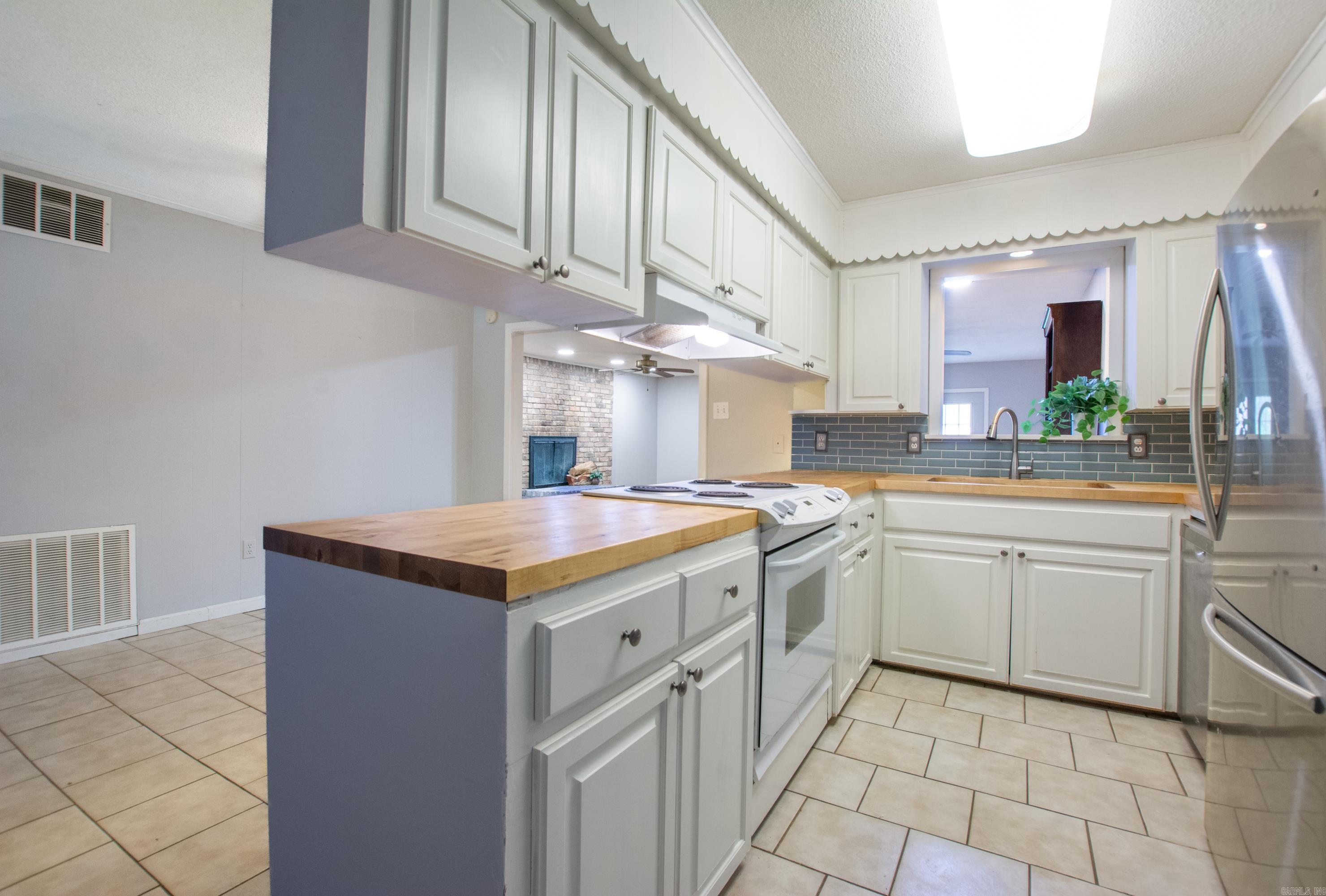 9125 WOODBINE  Sherwood, AR