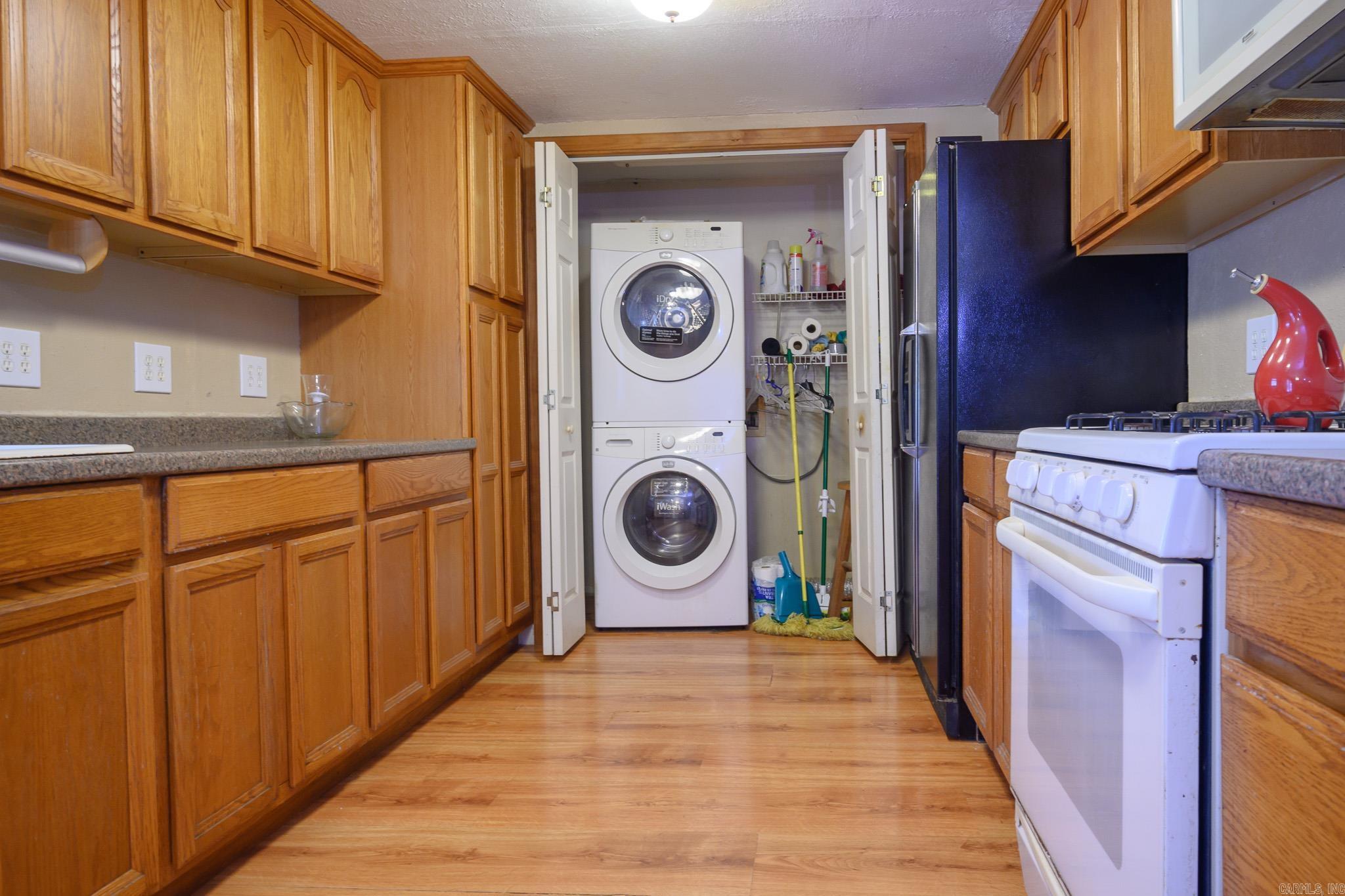 1702 Carolina Drive Mena, AR 71953