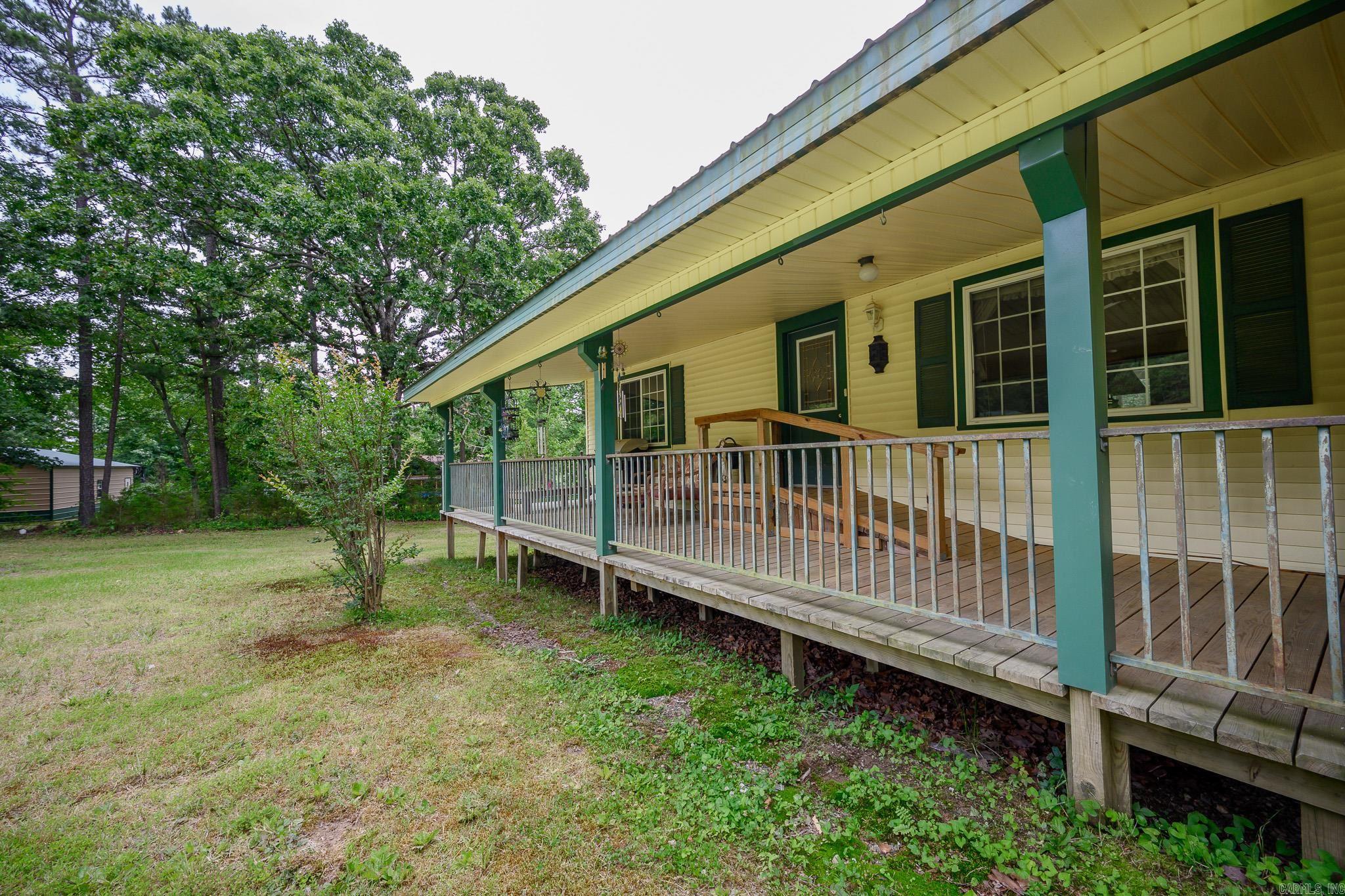 1702 Carolina Drive Mena, AR 71953