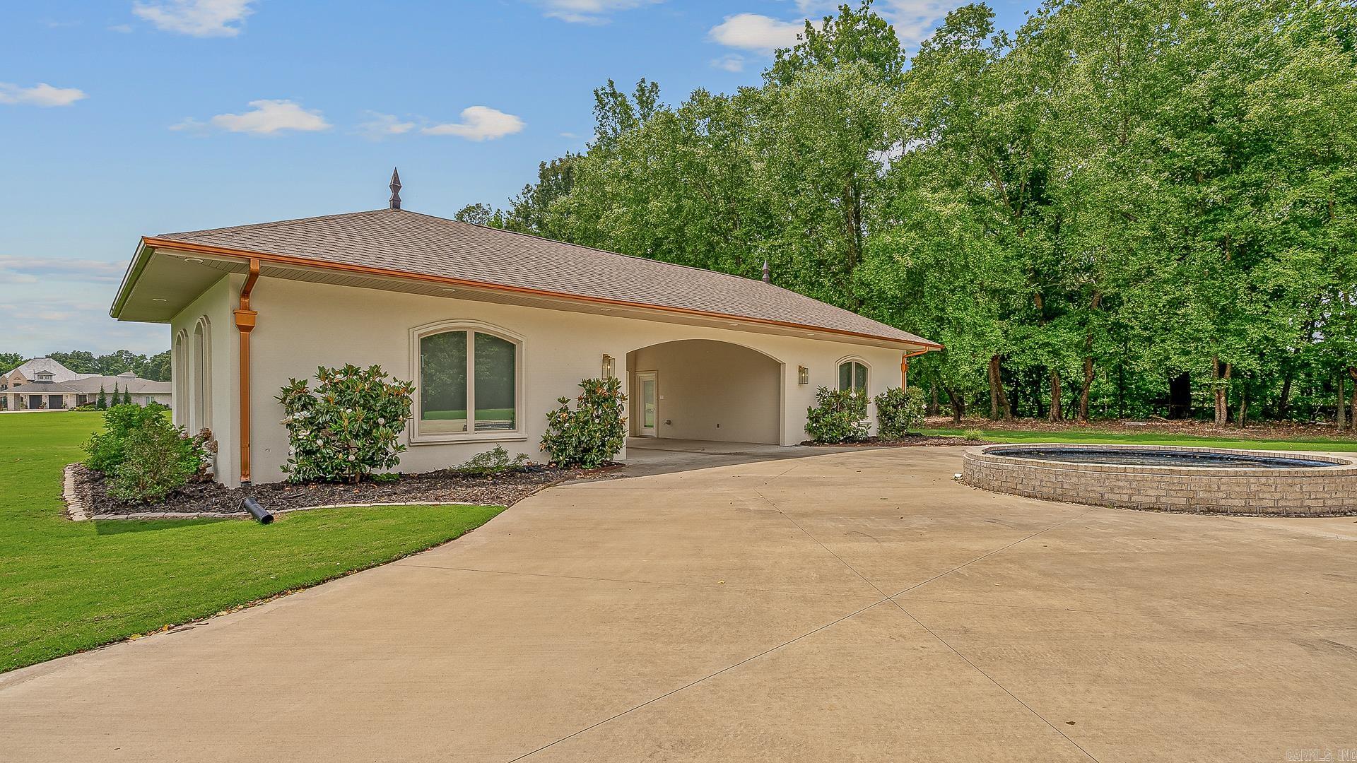 92 CR 7185 Road  Jonesboro, AR