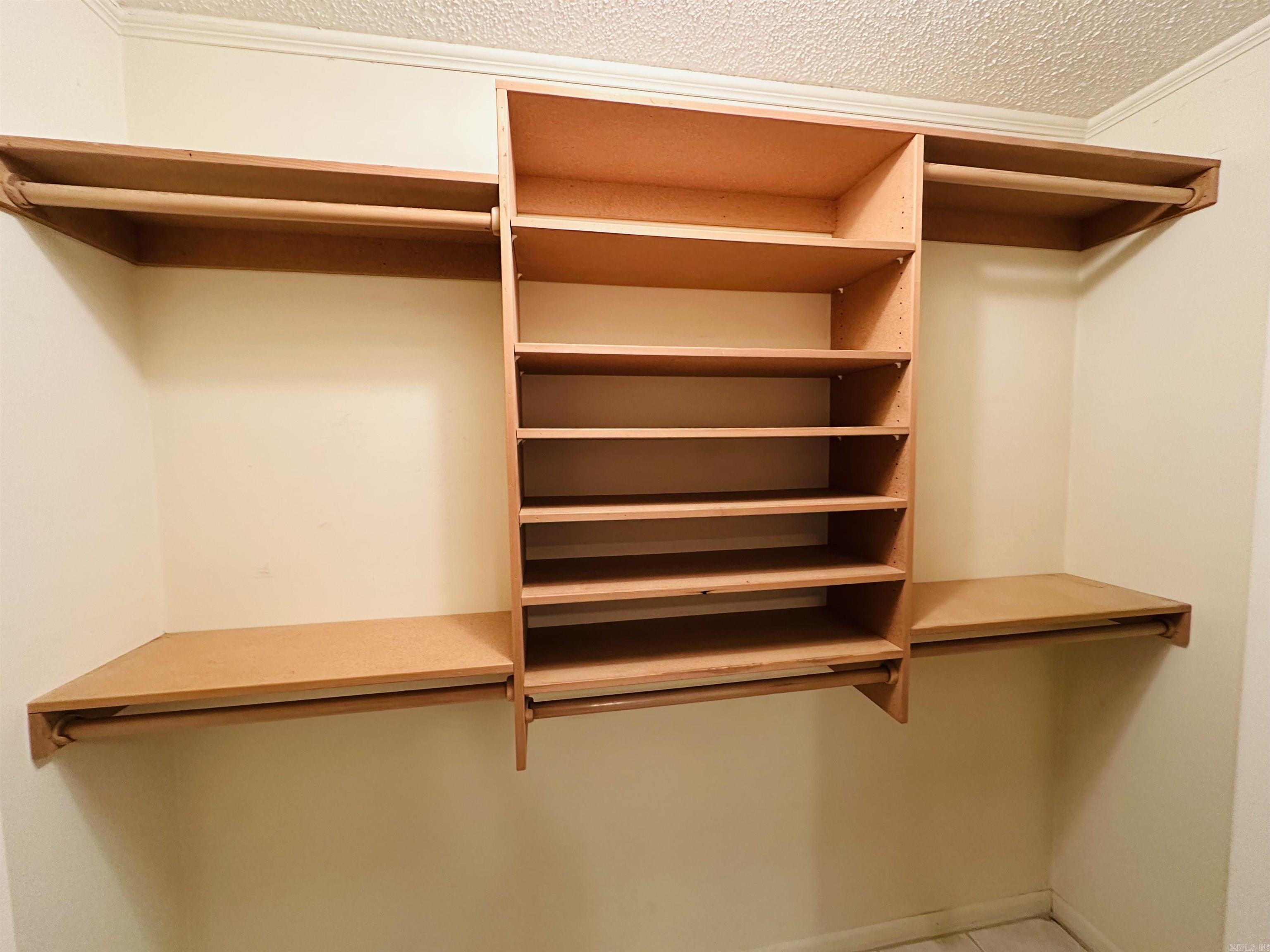 1608 N 3rd McGehee, AR 71654