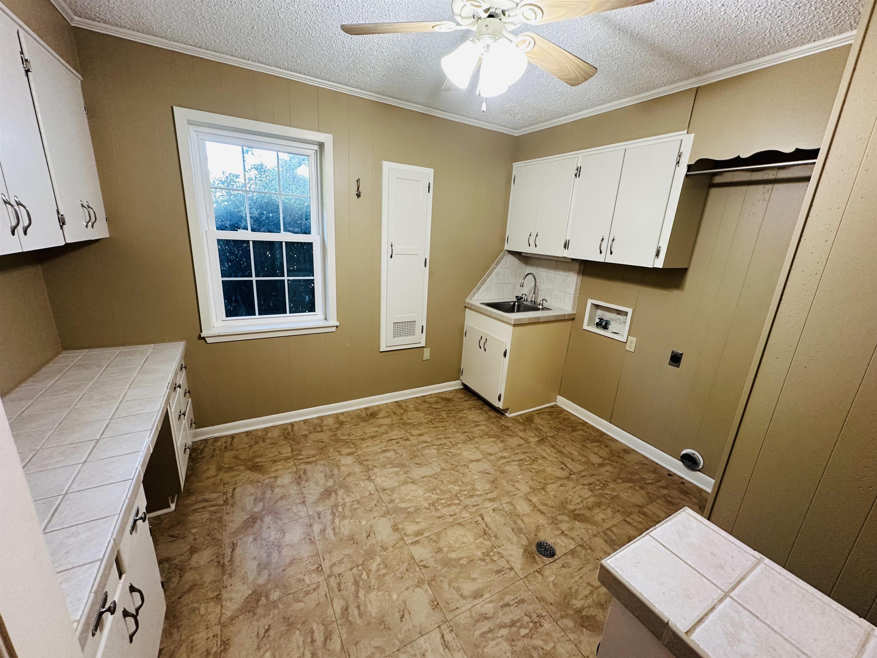 1608 N 3rd McGehee, AR 71654