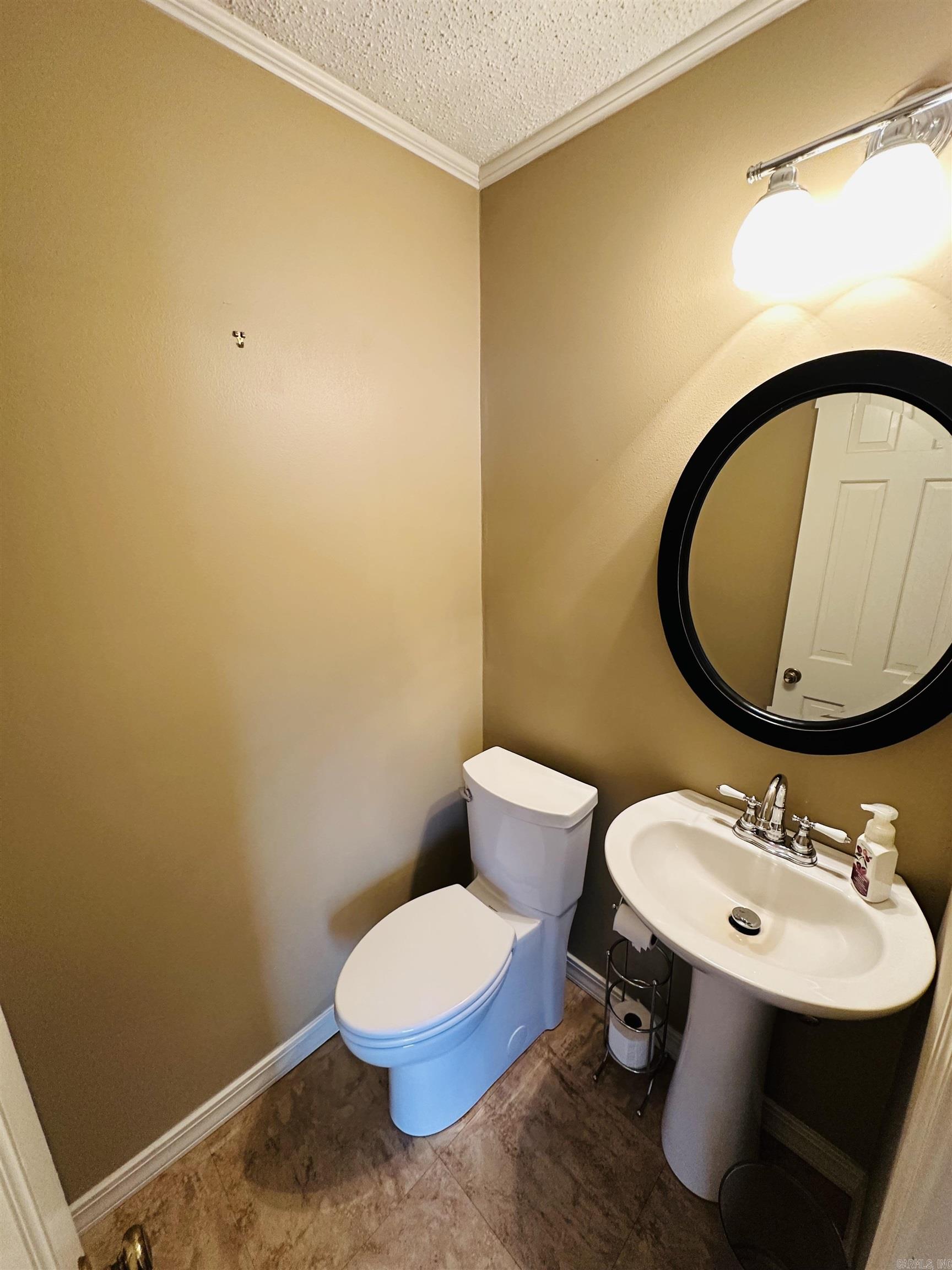 1608 N 3rd McGehee, AR 71654