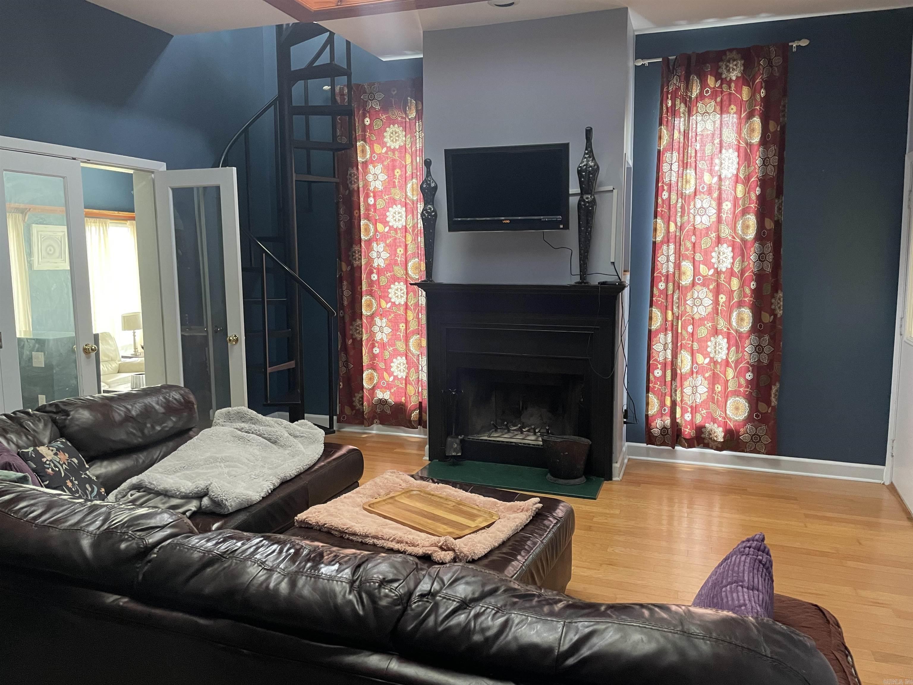 1349 Kahoka Road Mountain View, AR 72560