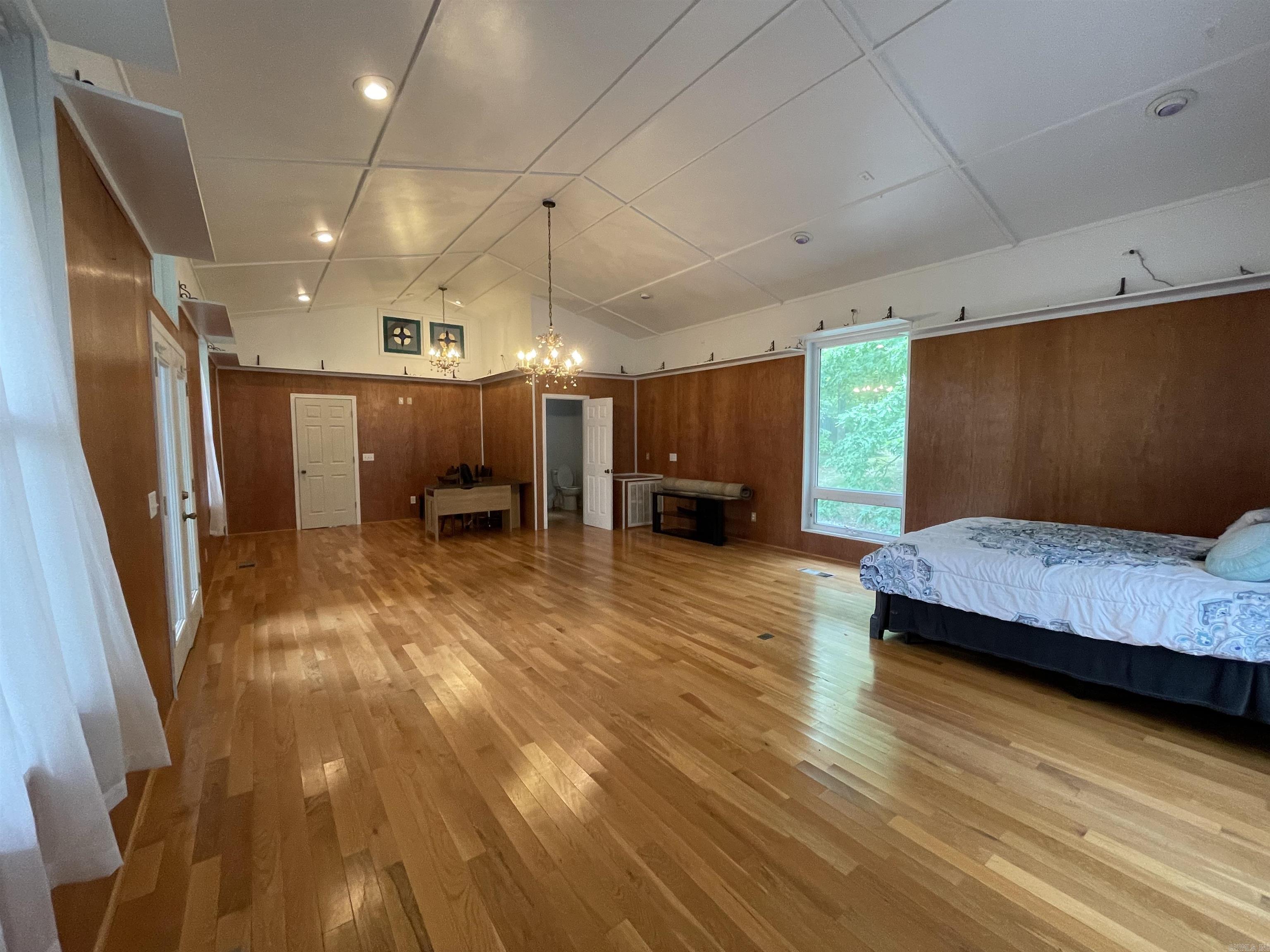 1349 Kahoka Road Mountain View, AR 72560