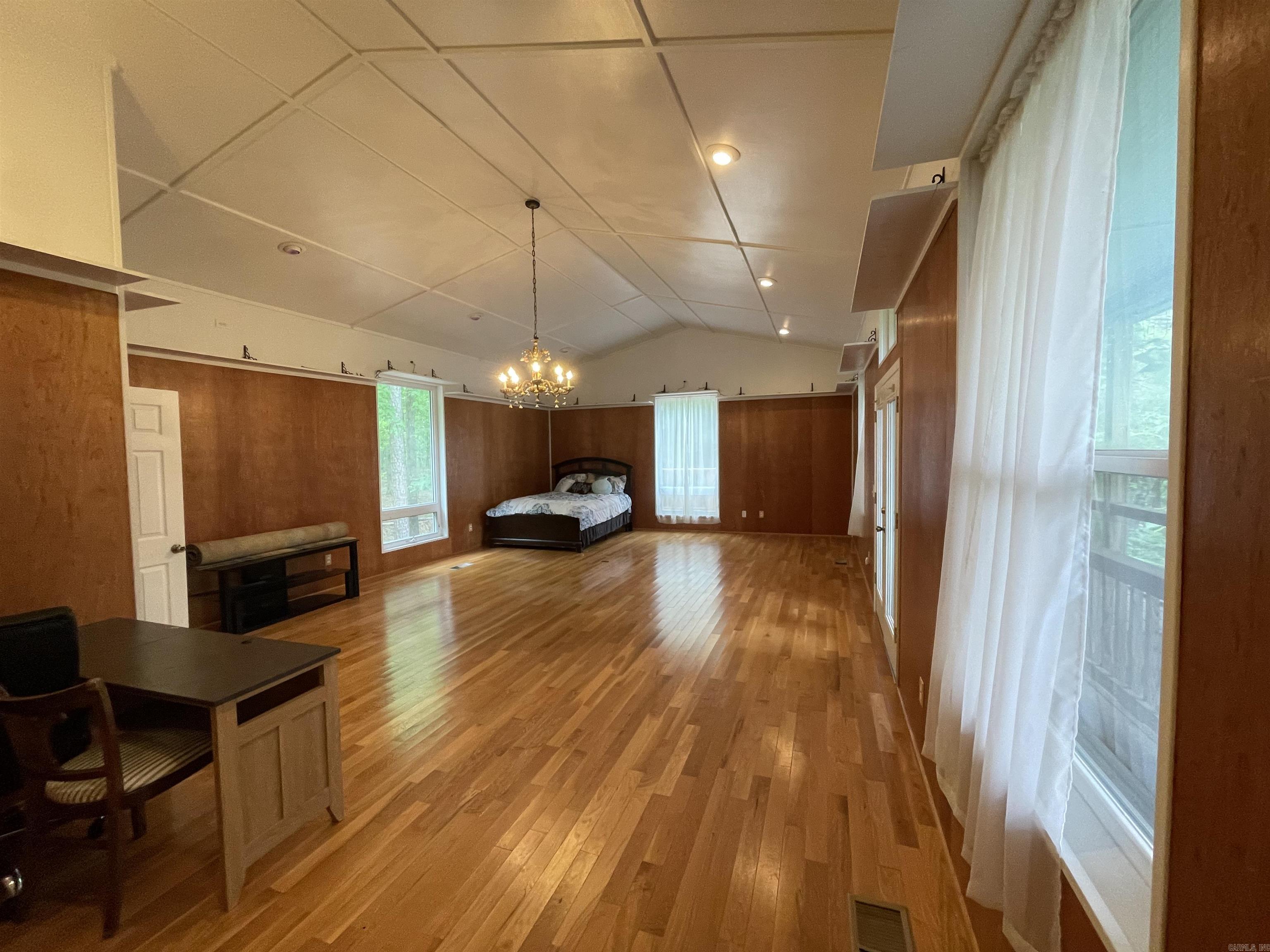 1349 Kahoka Road Mountain View, AR 72560