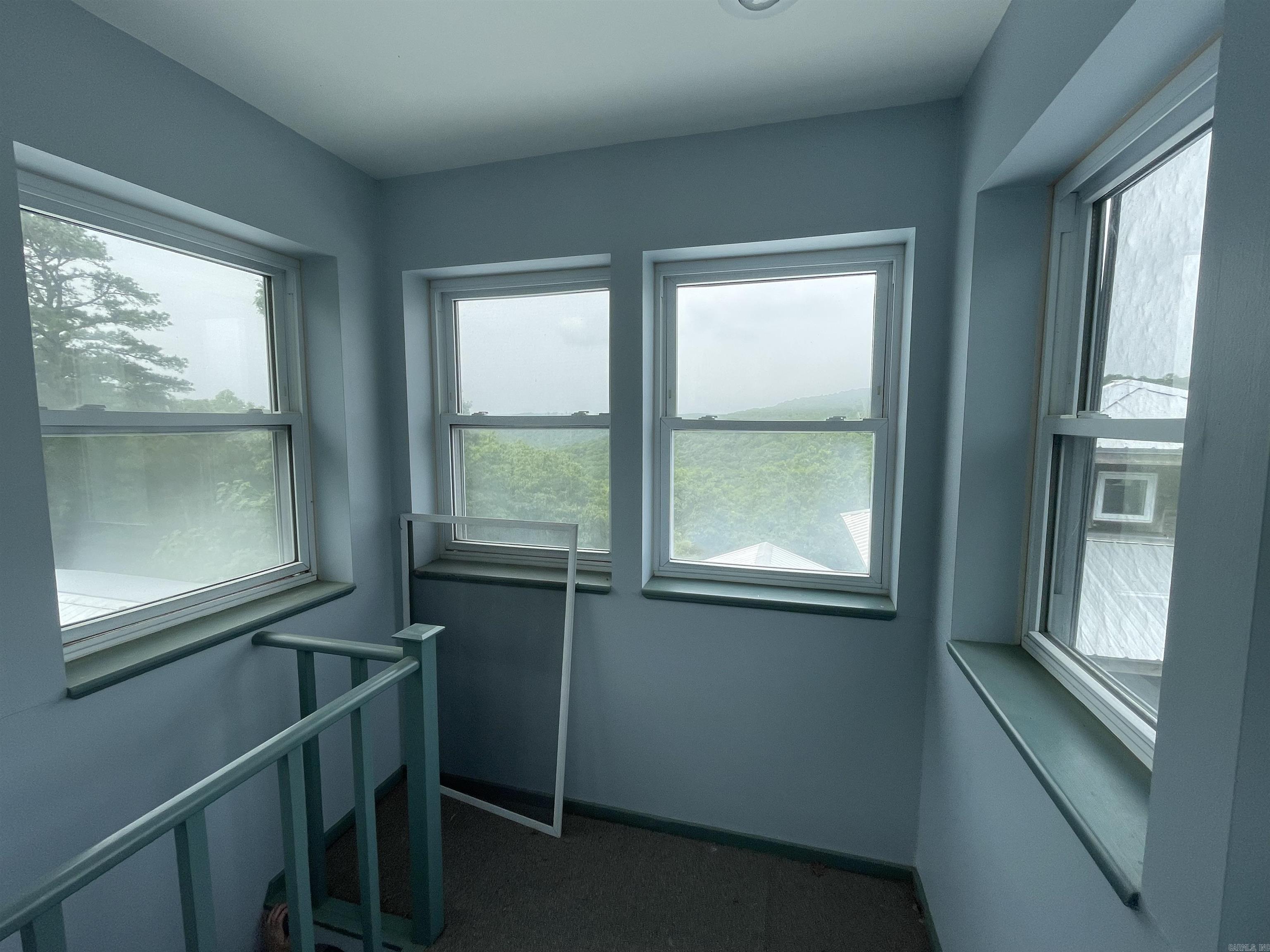 1349 Kahoka Road Mountain View, AR 72560