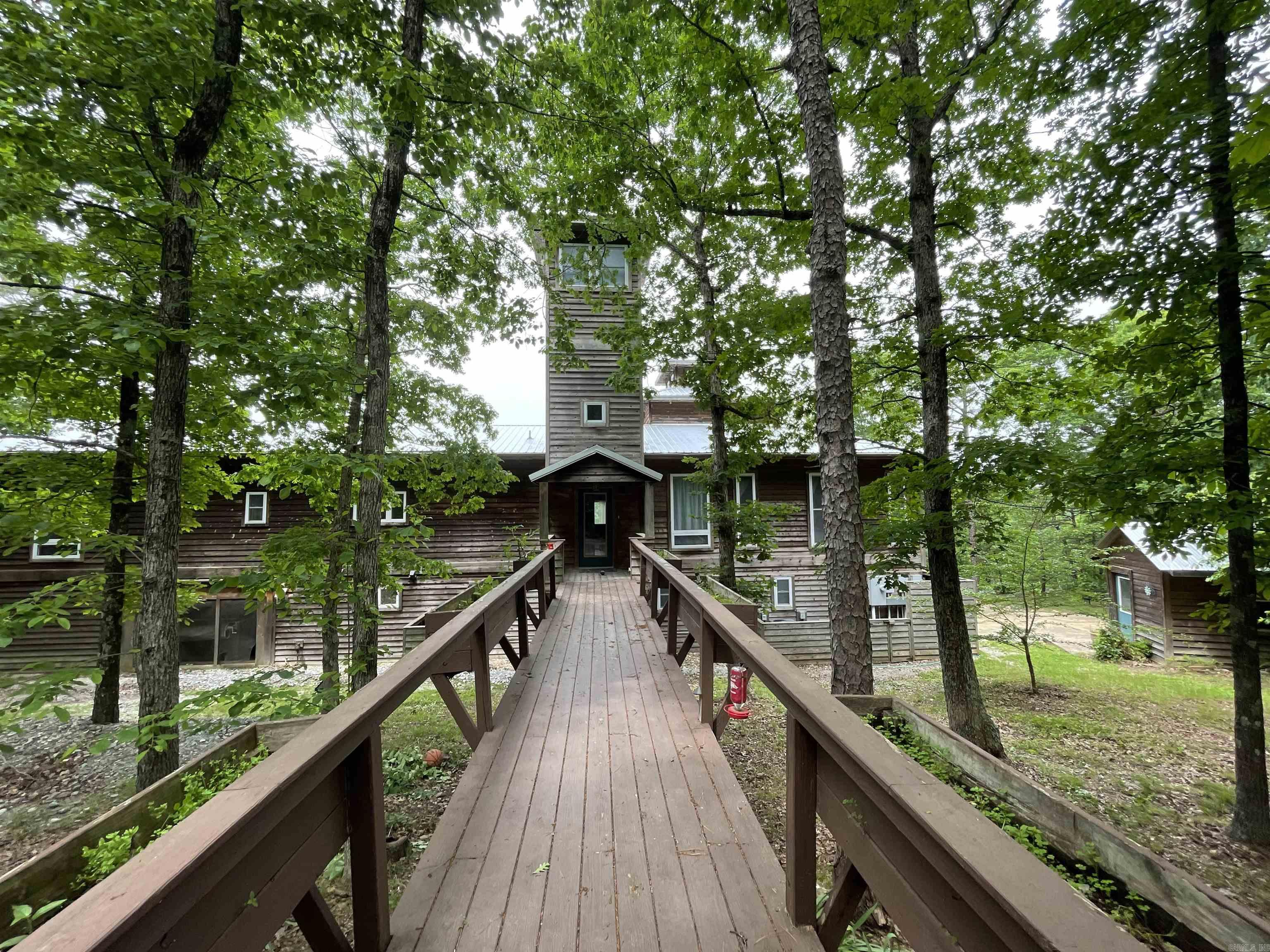 1349 Kahoka Road Mountain View, AR 72560