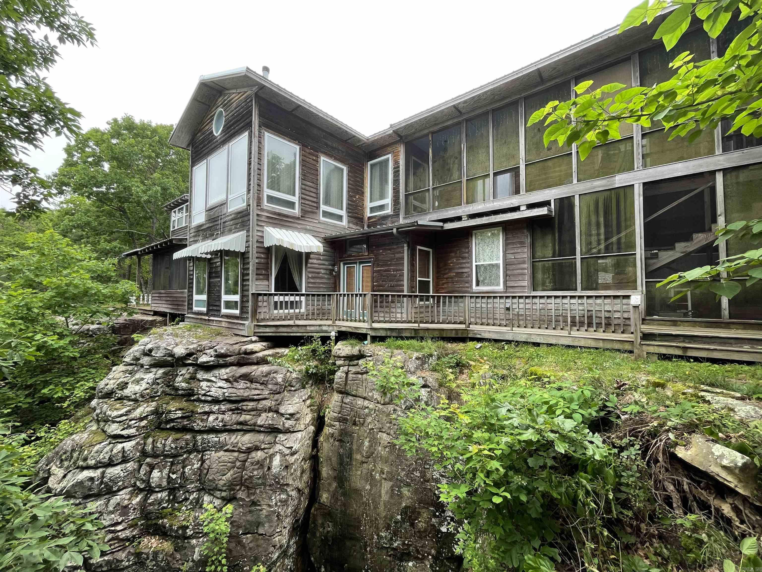 1349 Kahoka Road Mountain View, AR 72560