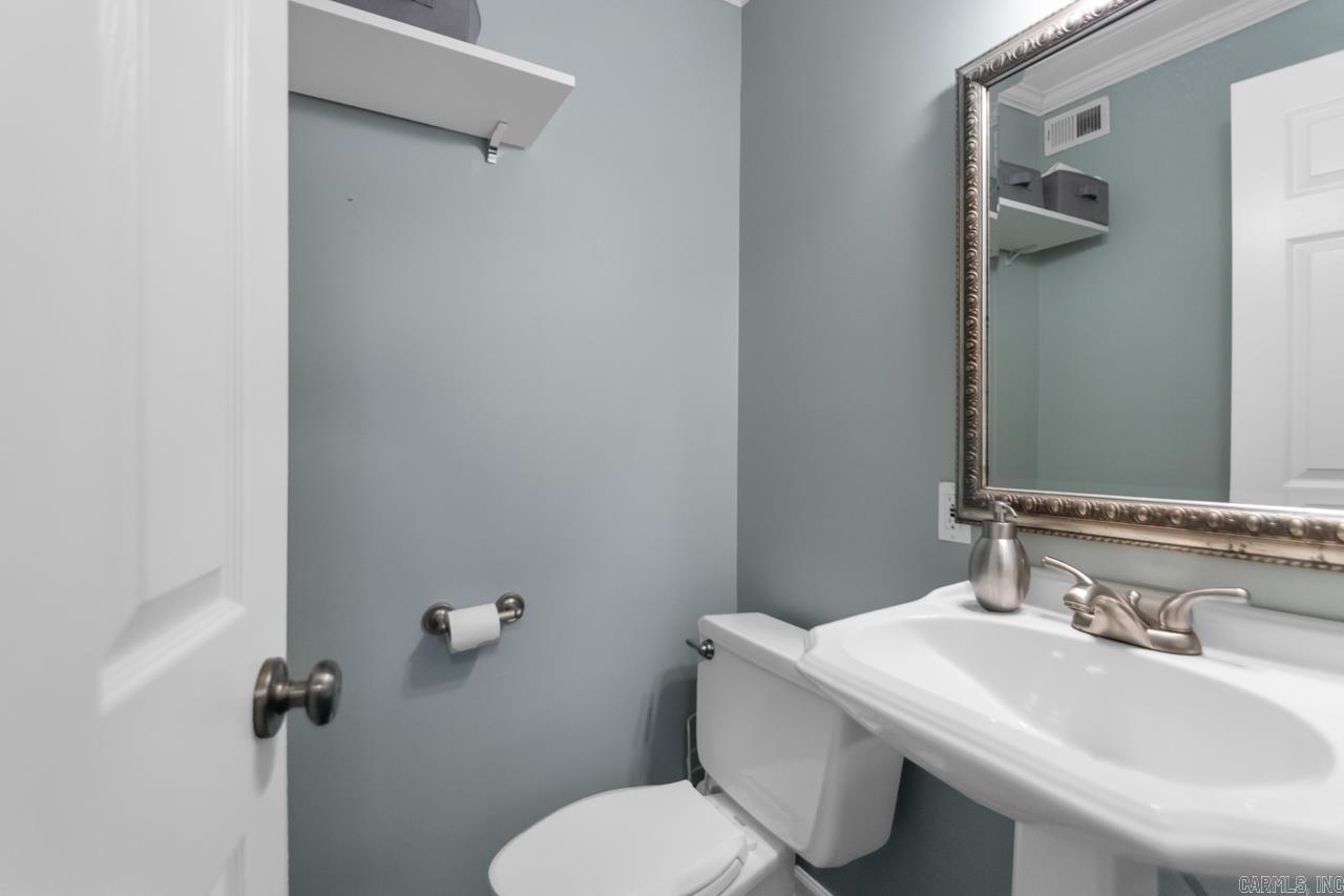 4105 North Hills  North Little Rock, AR