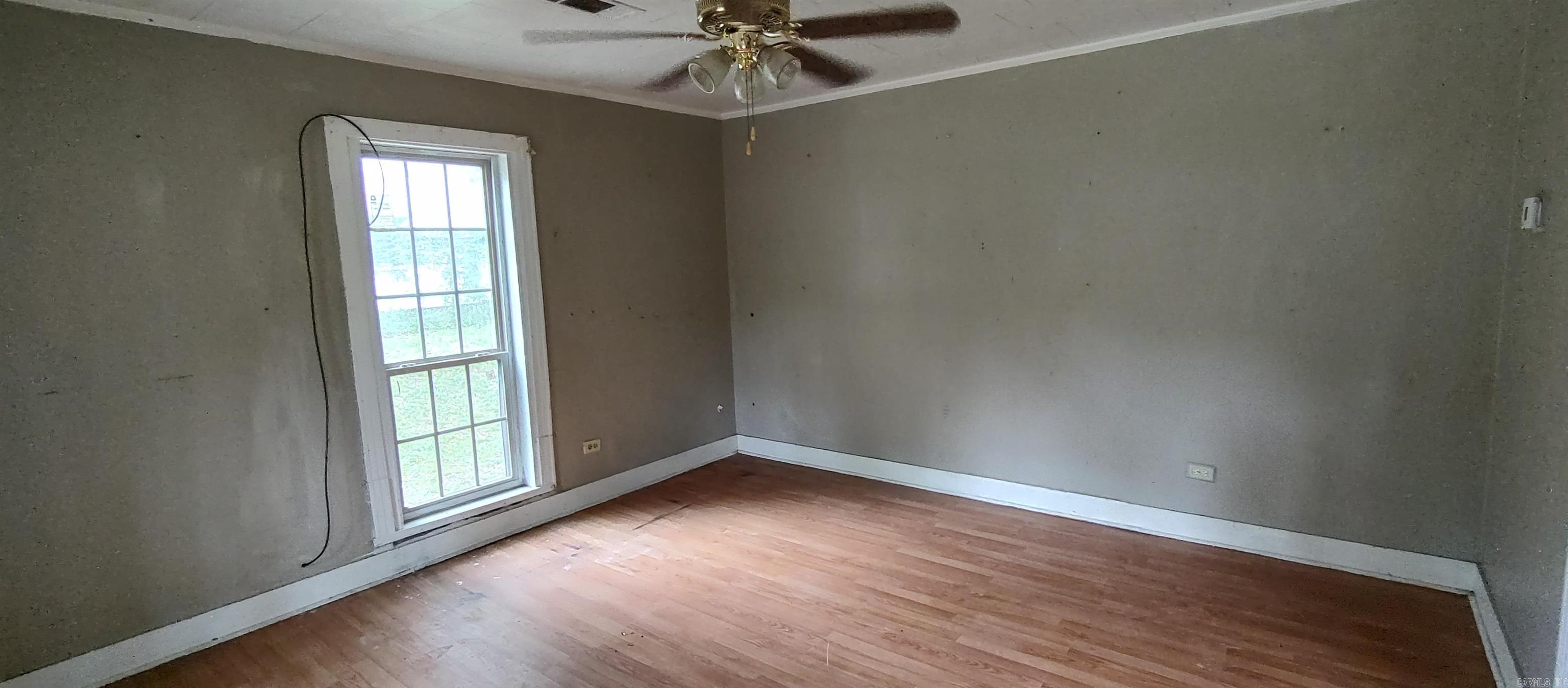 1069 Elm St.  Camden, AR