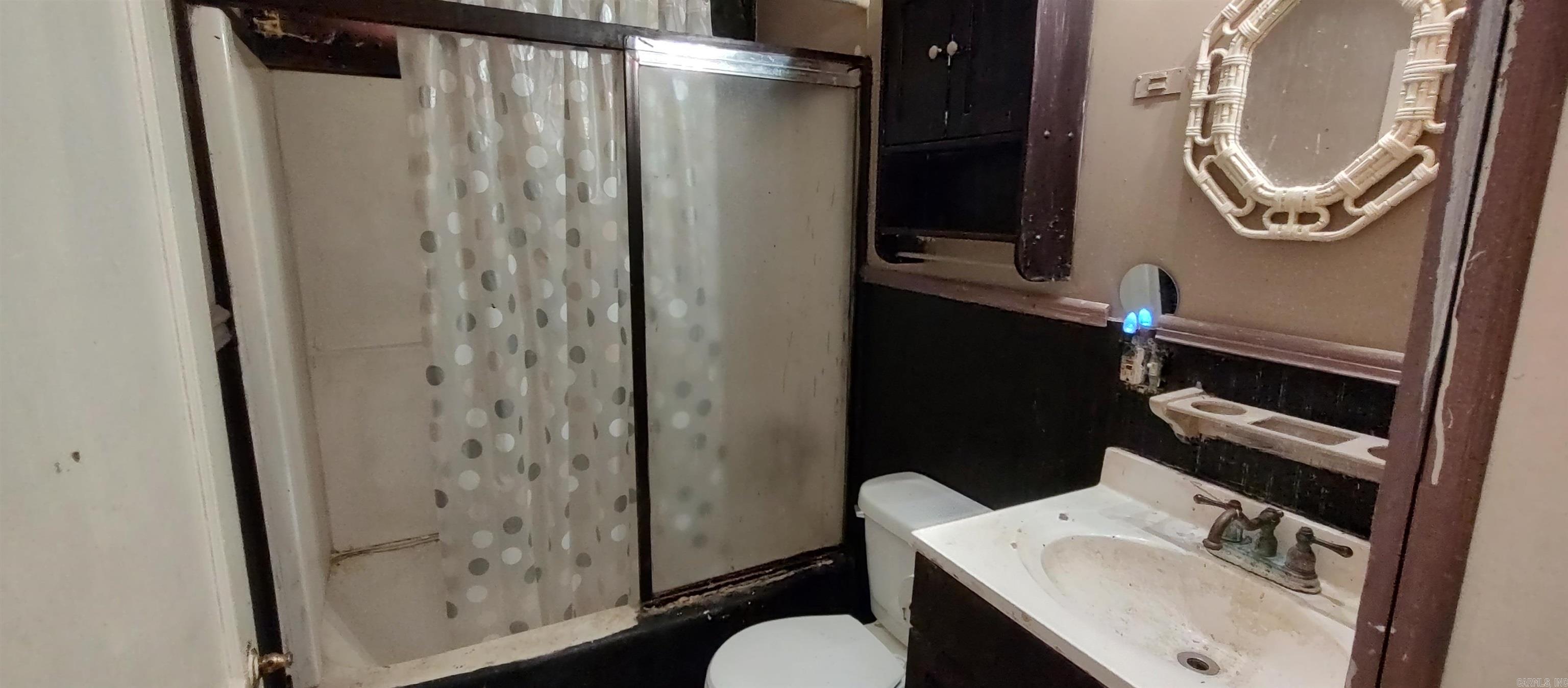 1069 Elm St.  Camden, AR