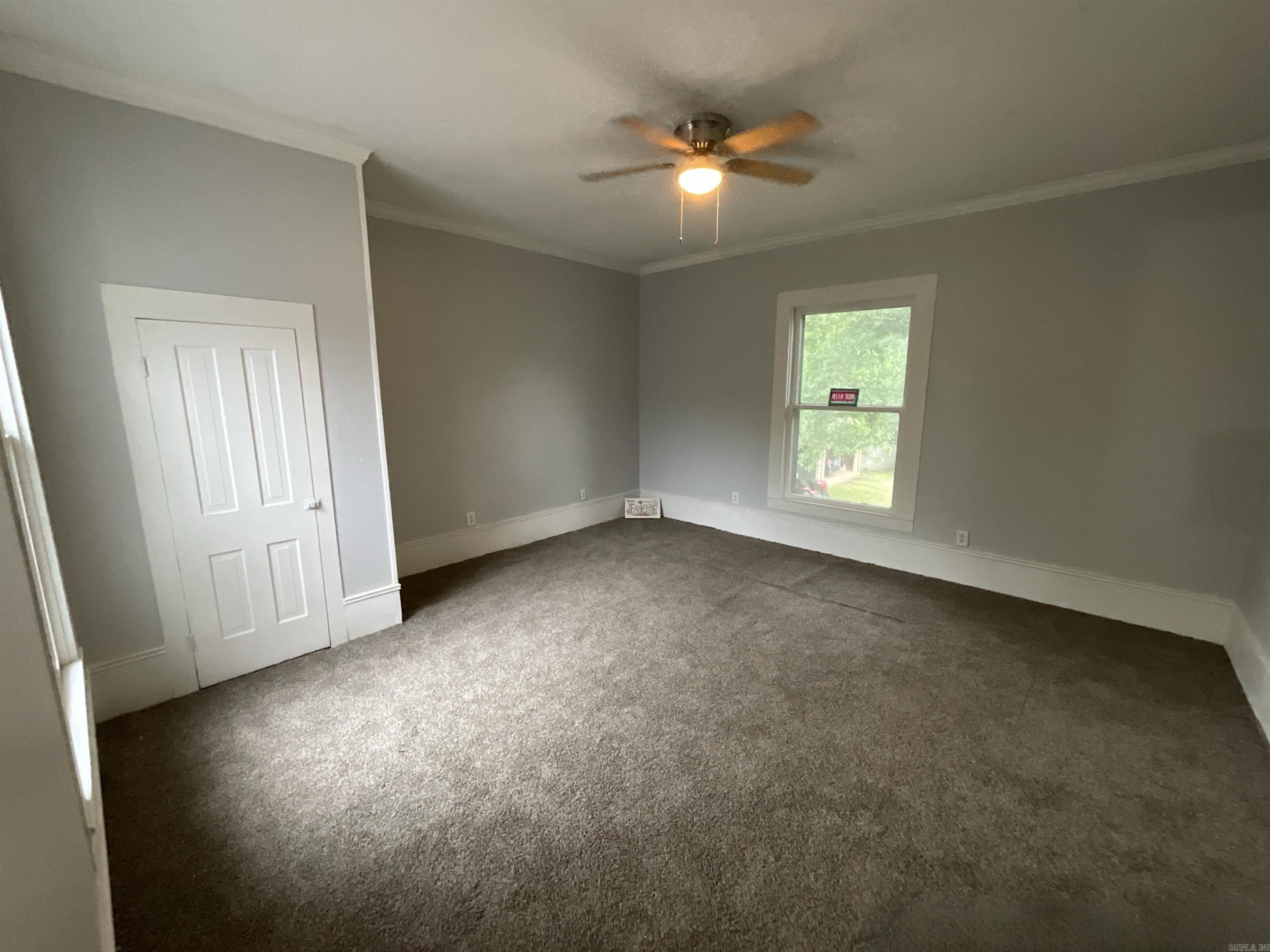 301 W Frazior  Linden, TX