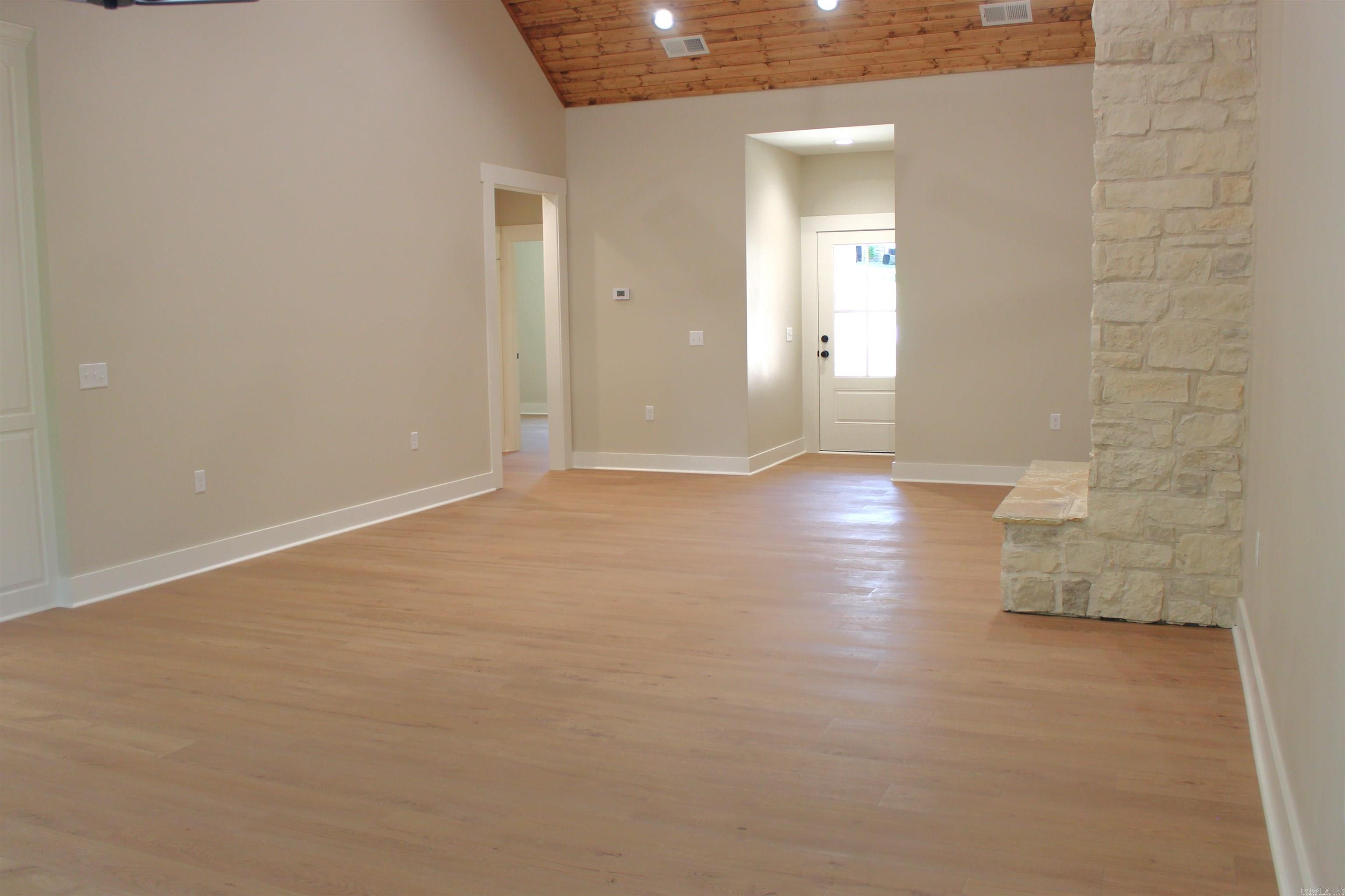 1401 Roes Ridge Heber Springs, AR 72543