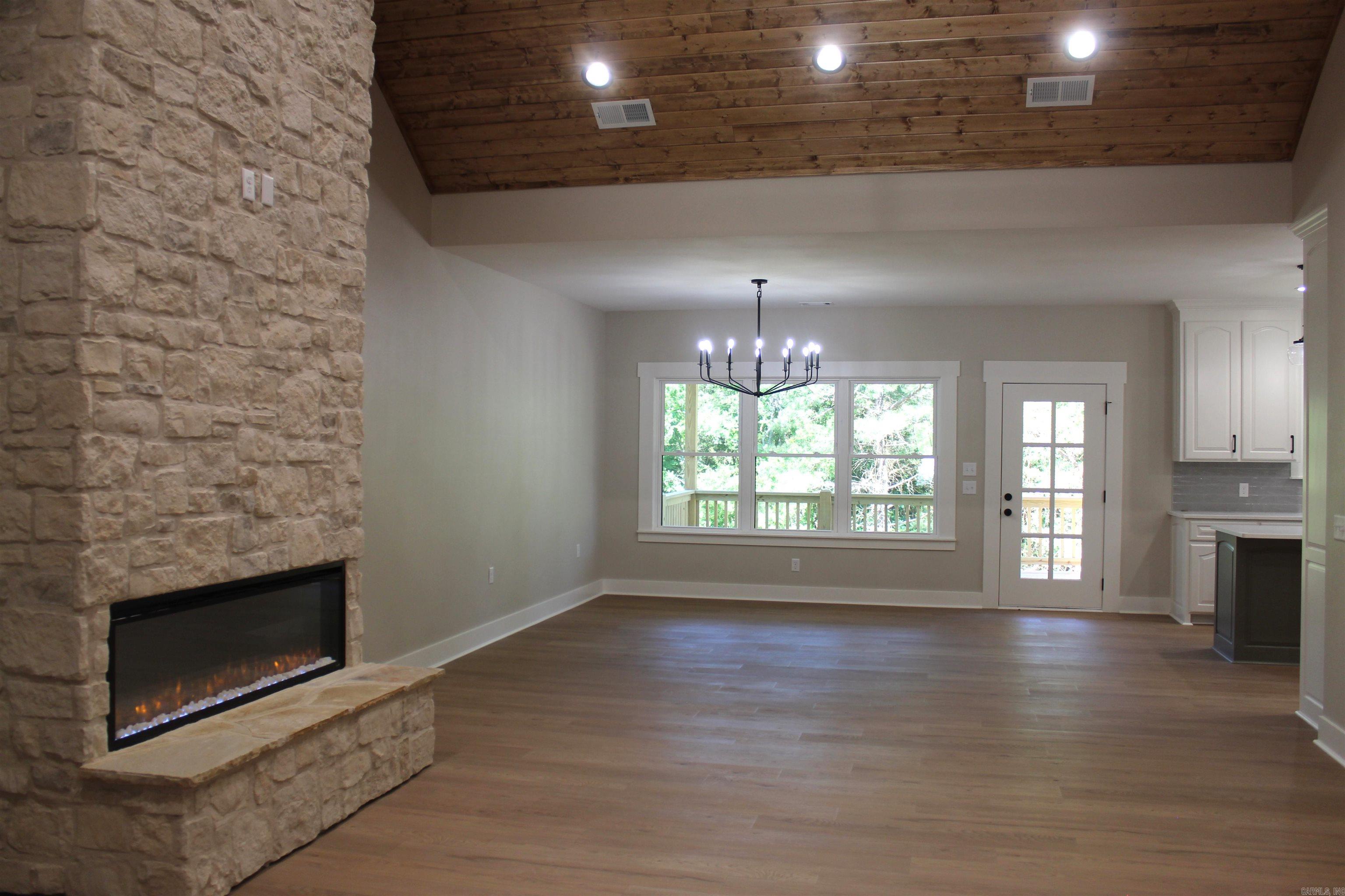 1401 Roes Ridge Heber Springs, AR 72543