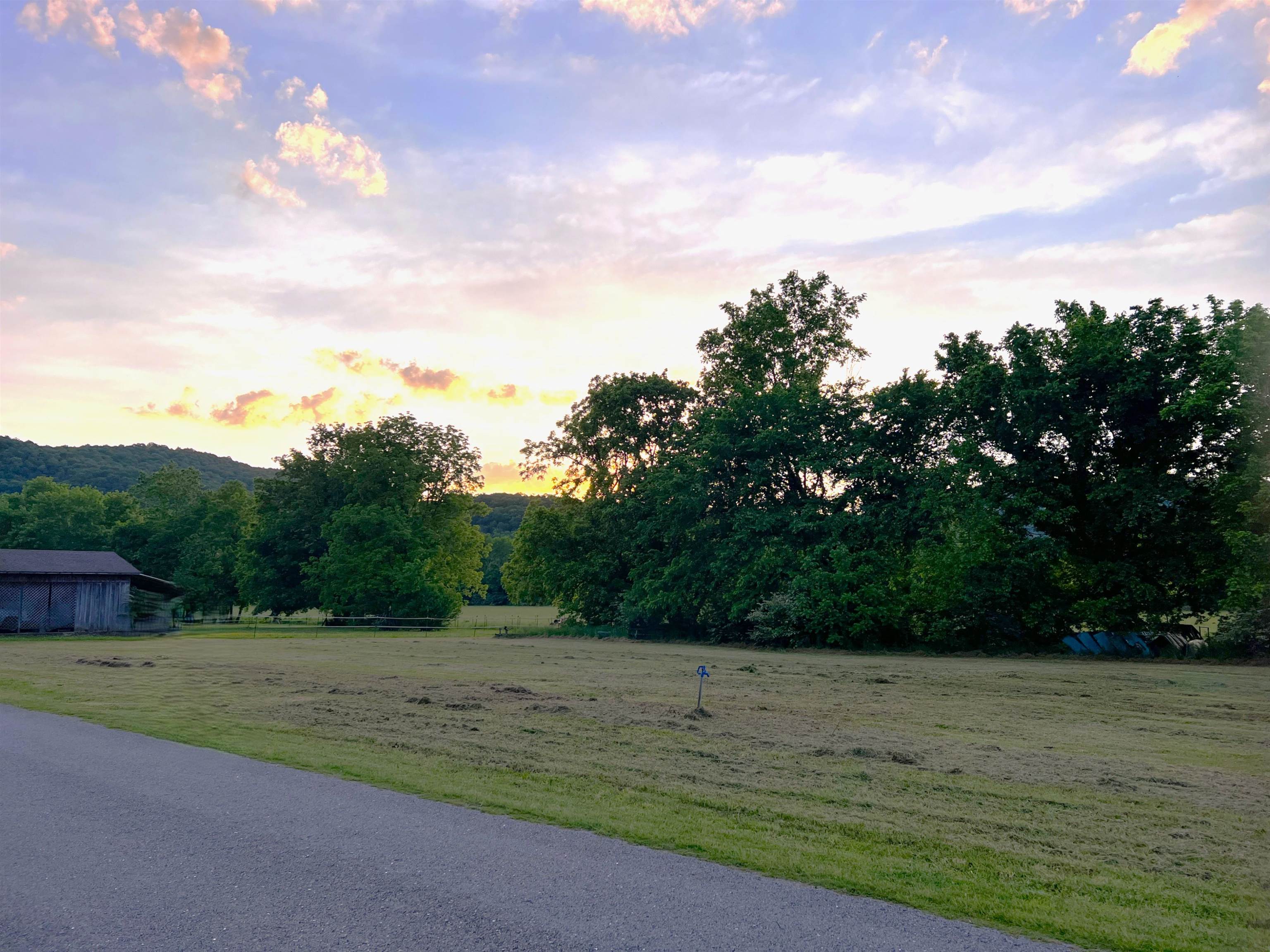 00 Hayden Heights Lots 1, 2, 3 & 4 of Block 12 Mountain View, AR