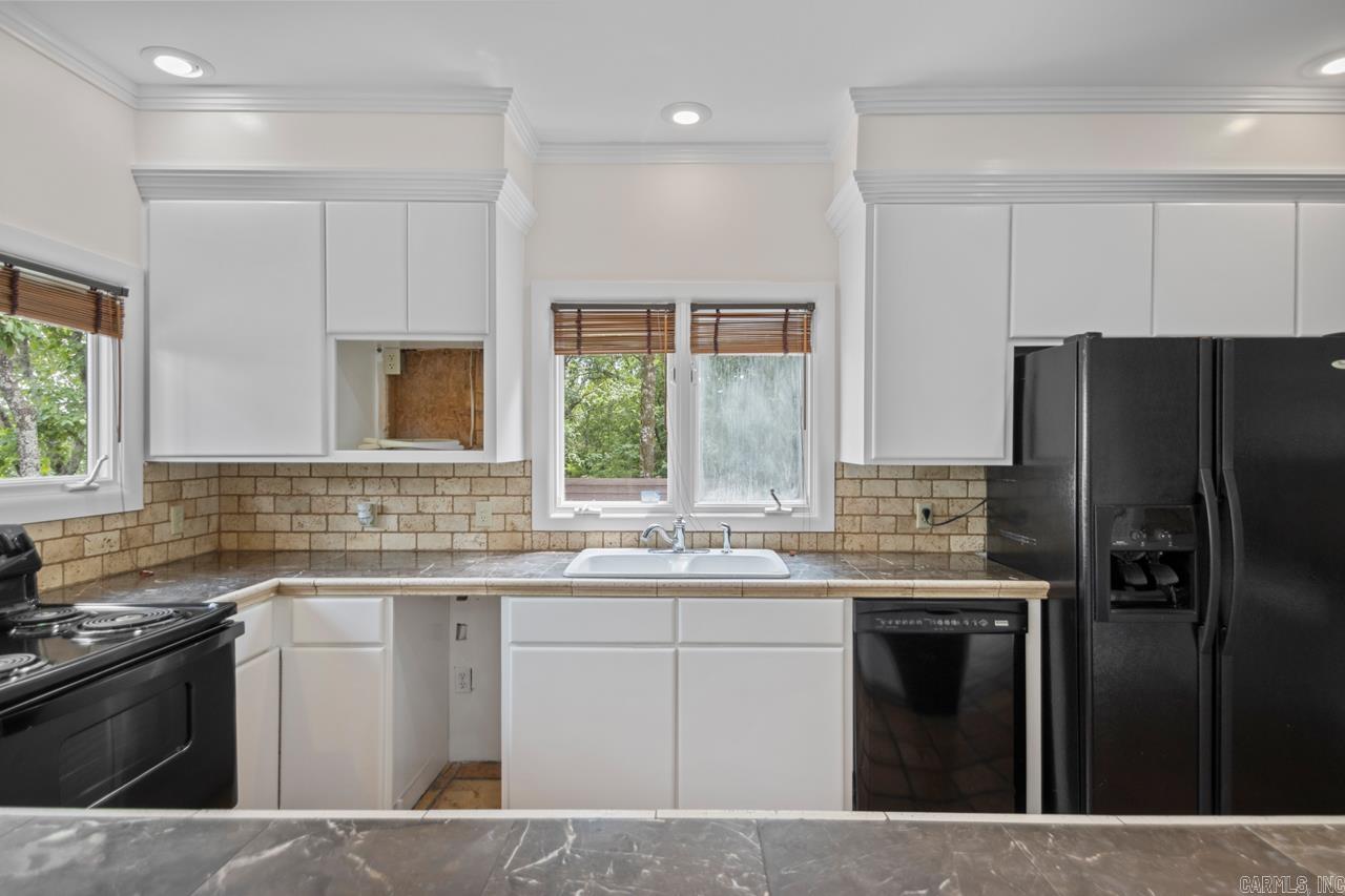 1097 Winrock Morrilton, AR 72110