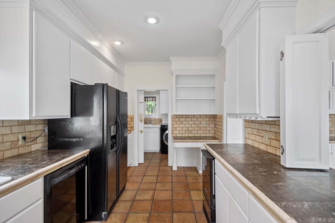 1097 Winrock Morrilton, AR 72110