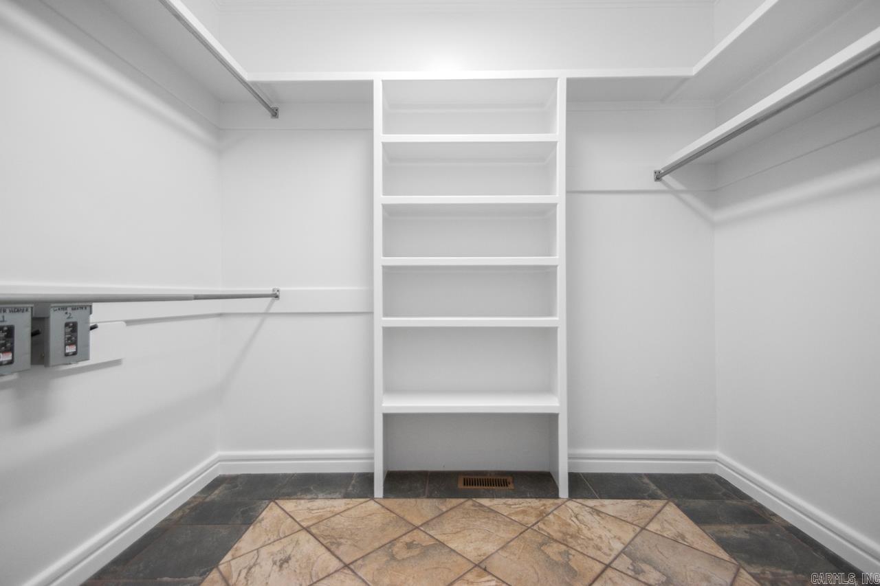 1097 Winrock Morrilton, AR 72110