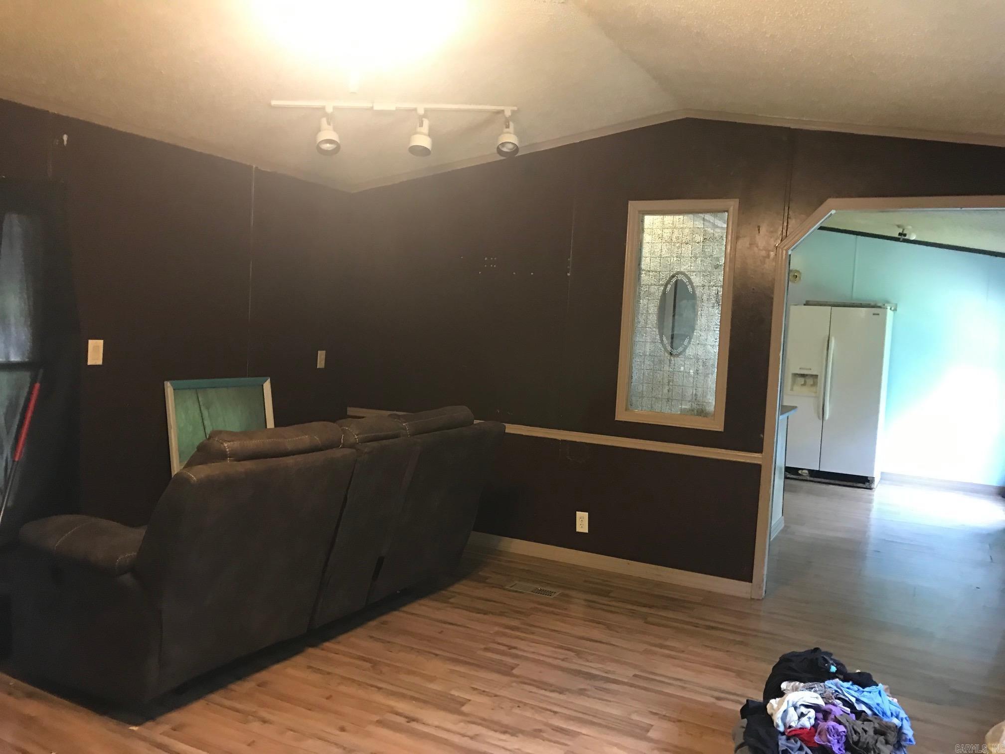 167 E Main Street Lockesburg, AR 71846