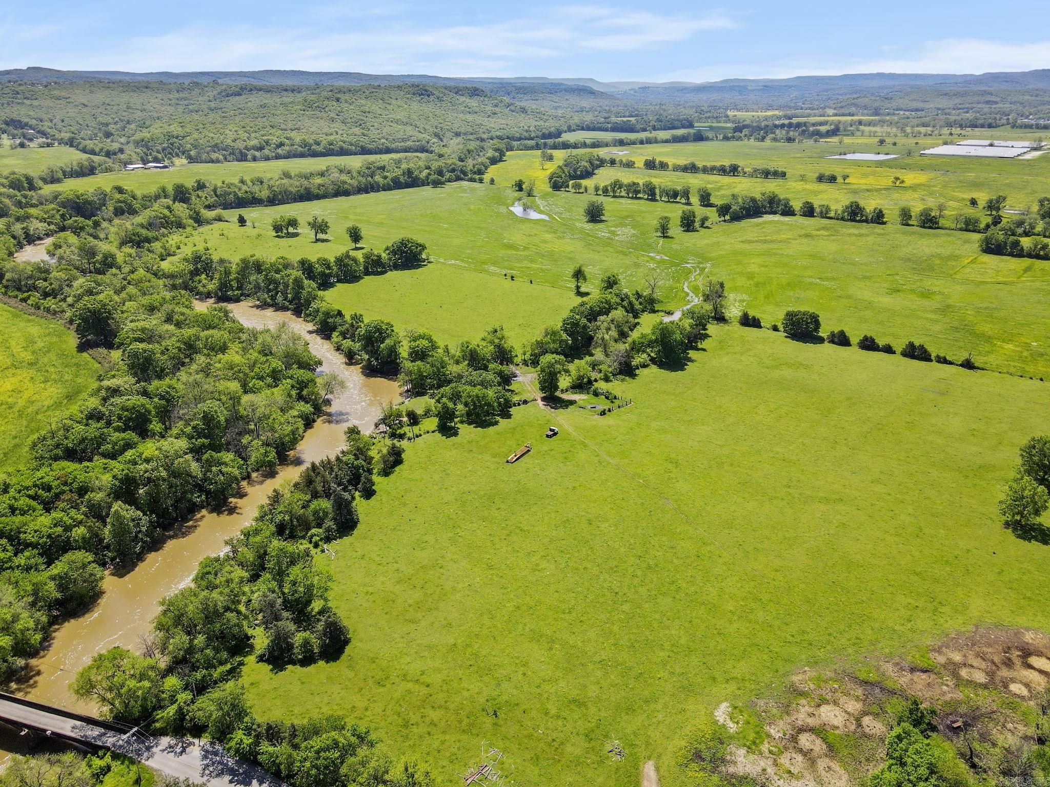 10836 Bray Road Elkins, AR 72727