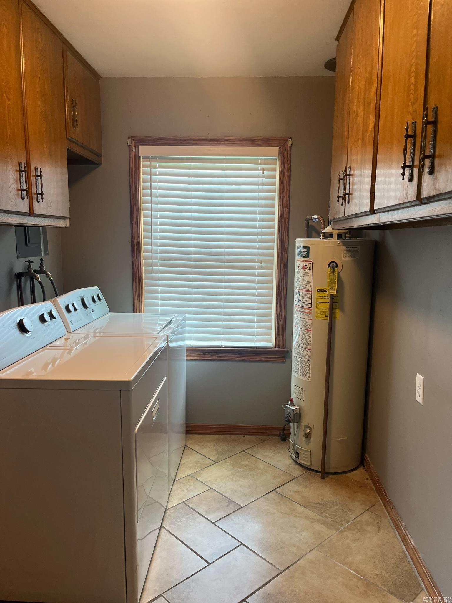 1809 Church Ave Mena, AR 71953