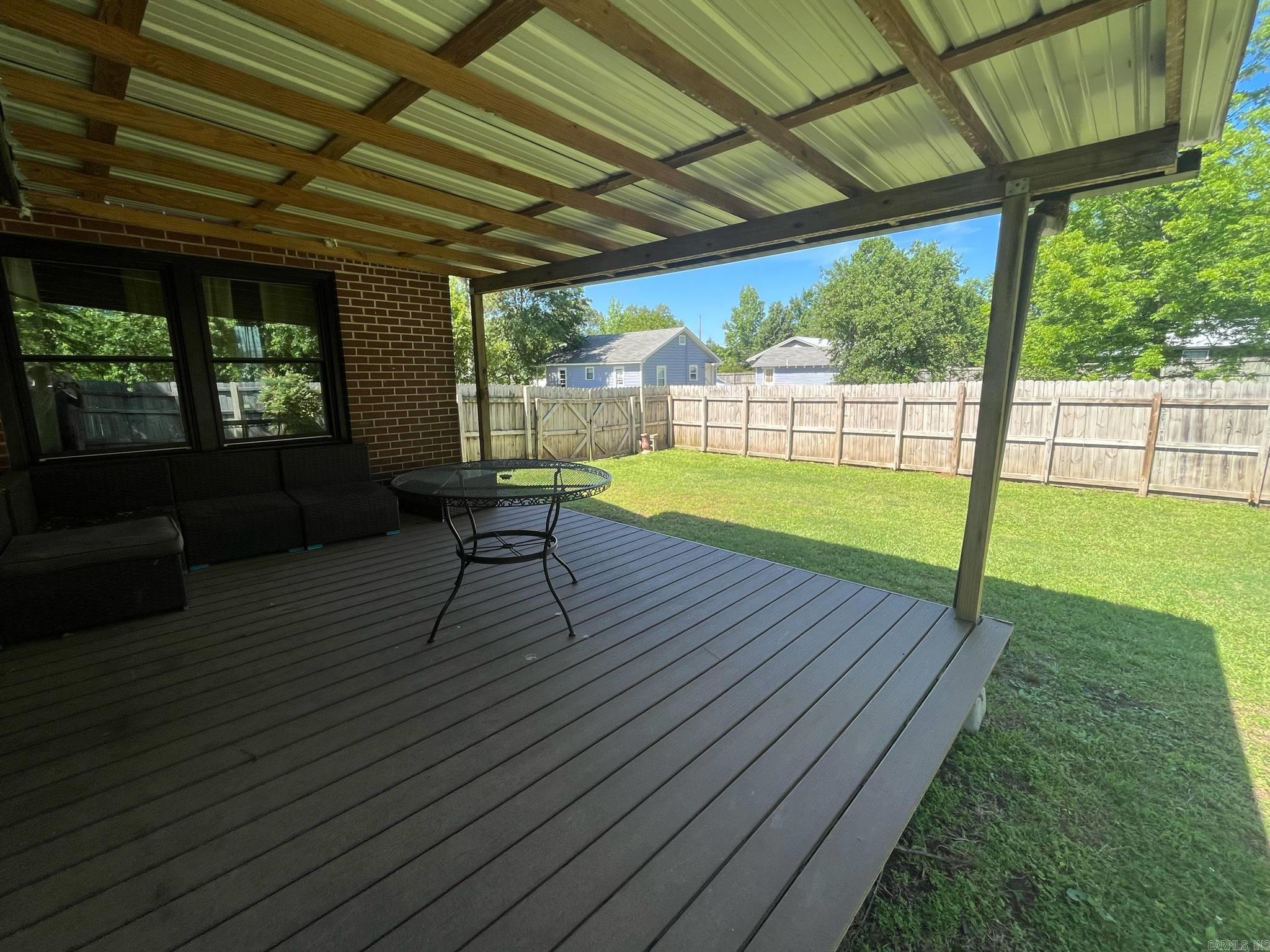 1809 Church Ave Mena, AR 71953